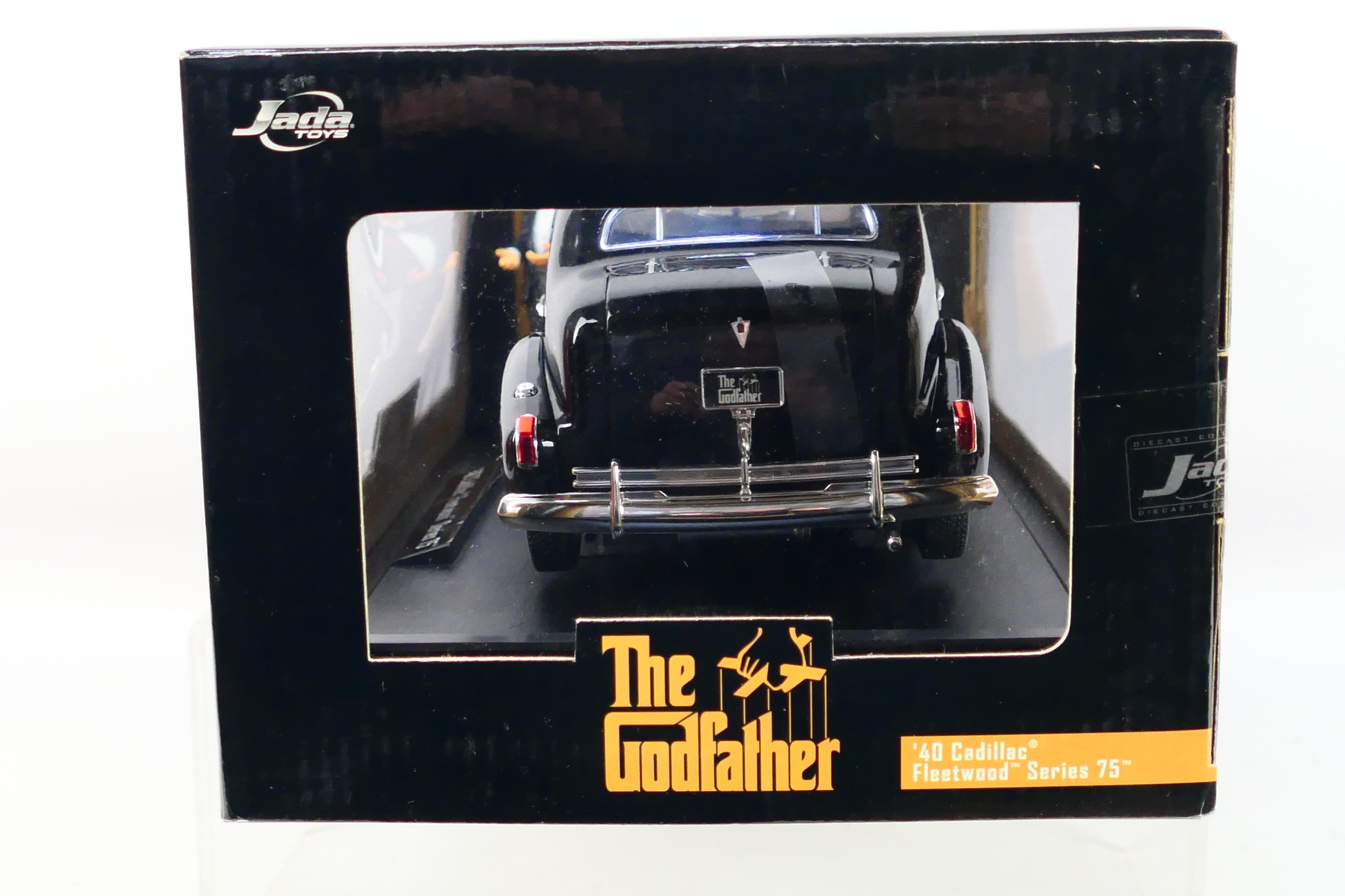 Jada Toys - A boxed 1:18 scale Jada Toys #91670 '40 Cadillac Fleetwood Series 75 from 'The - Image 6 of 7
