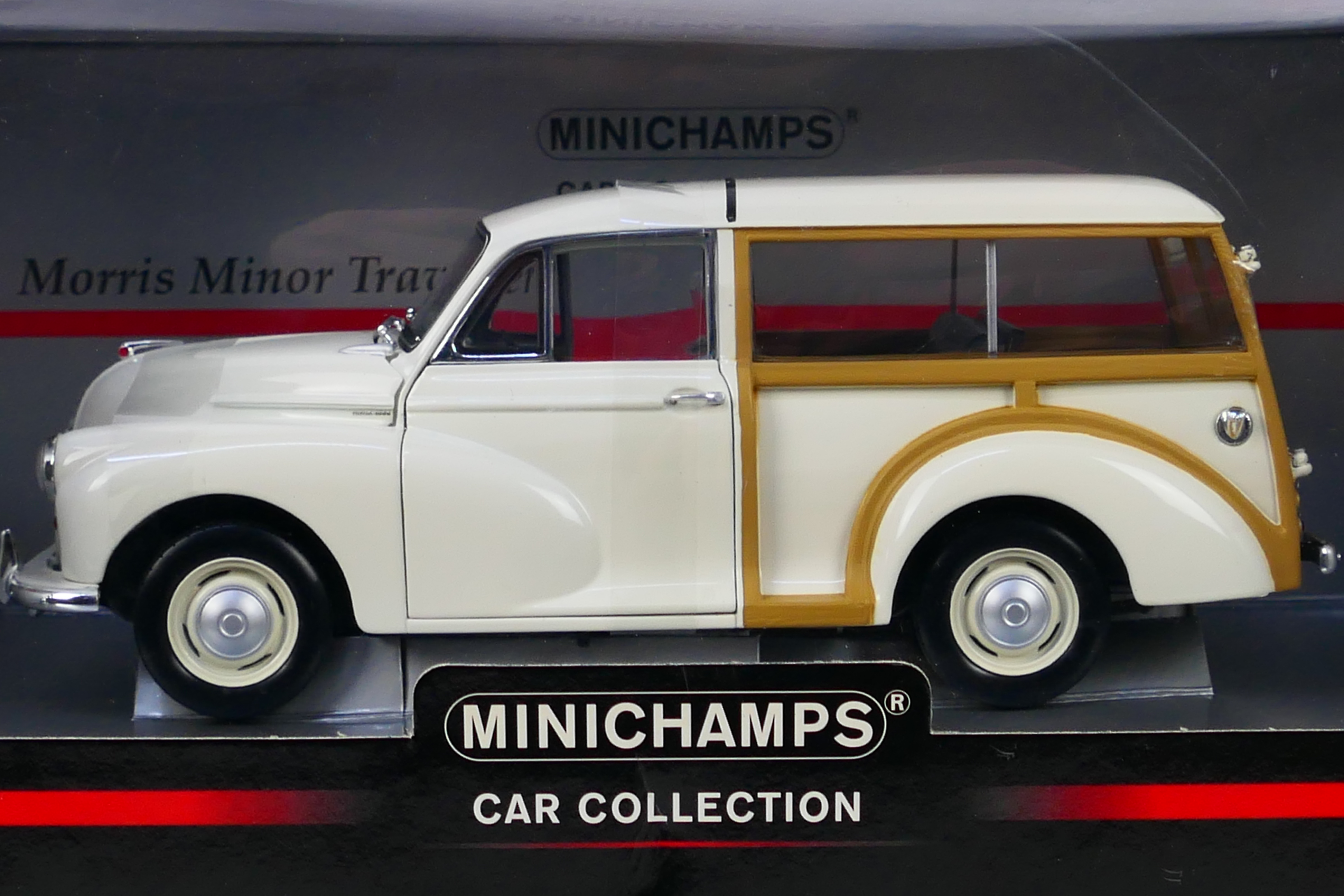 Minichamps - A boxed Minichamps 'Car Collection' #150137010 1:18 scale Morris Minor Traveller. - Image 2 of 3