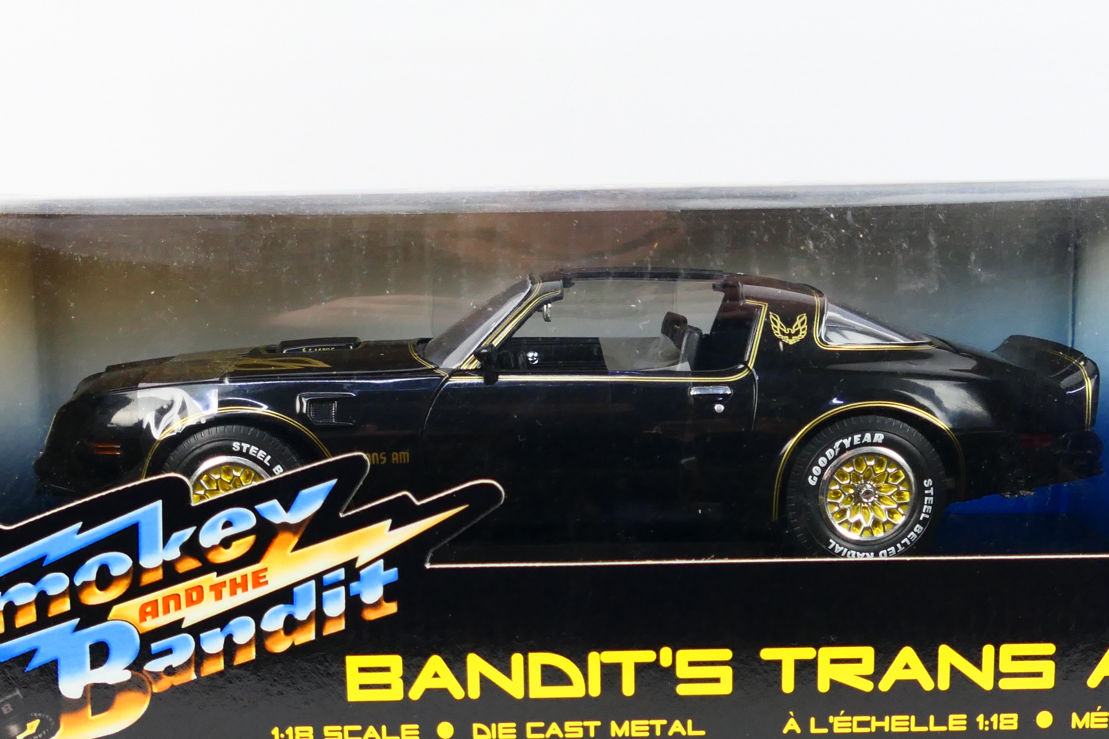 Ertl - A boxed 1:18 scale Ertl 'American Muscle' #33131 'Smokey and The Bandit' Bandit's Trans Am. - Image 2 of 5