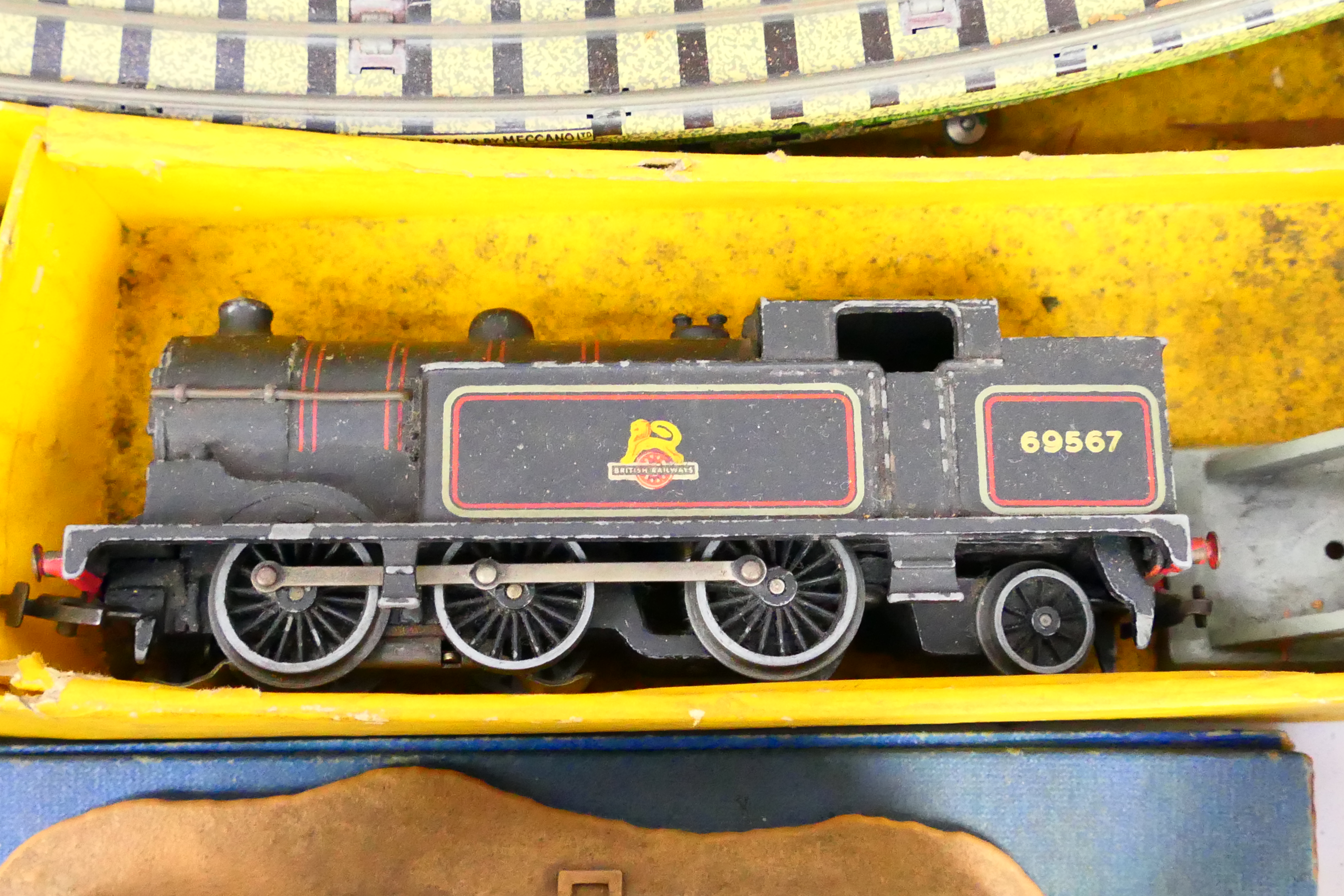 Hornby Dublo - a boxed 0-6-2 Tank Passenger Train set EDP10 # 30010, 4 x boxed sets of points, - Image 4 of 7