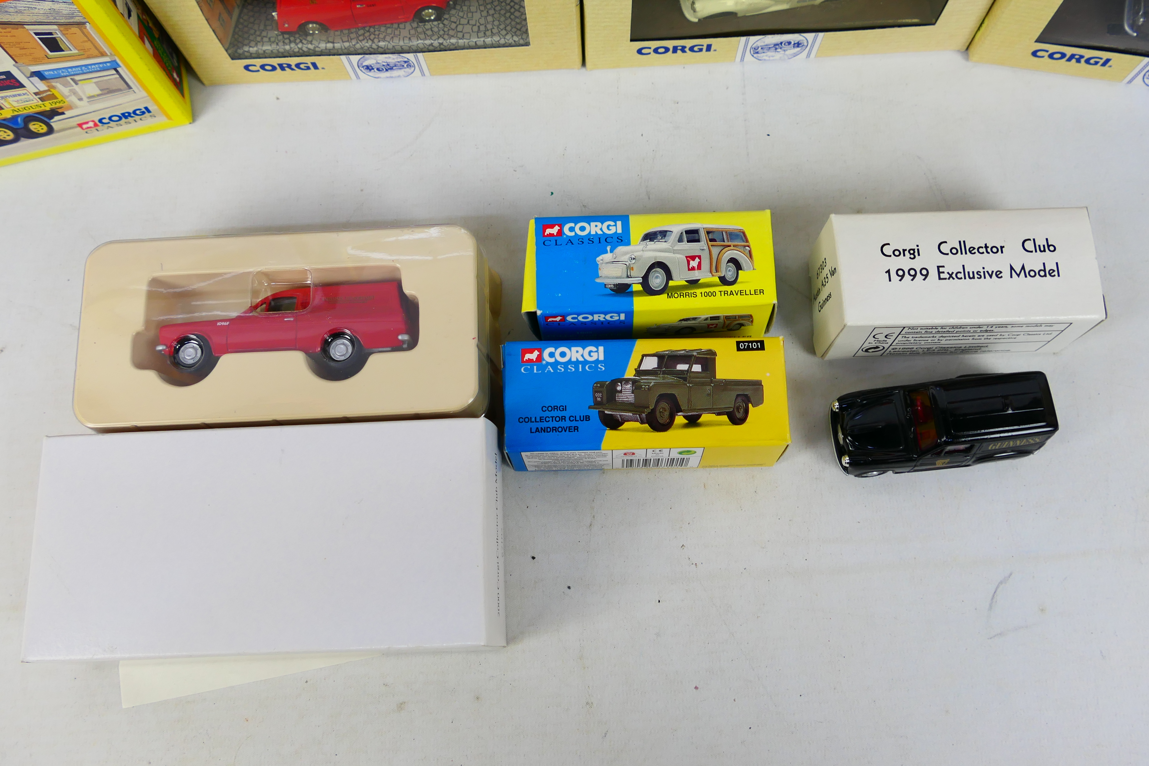 Corgi Classics - A collection of boxed diecast vehicles from various Corgi ranges. - Image 4 of 5
