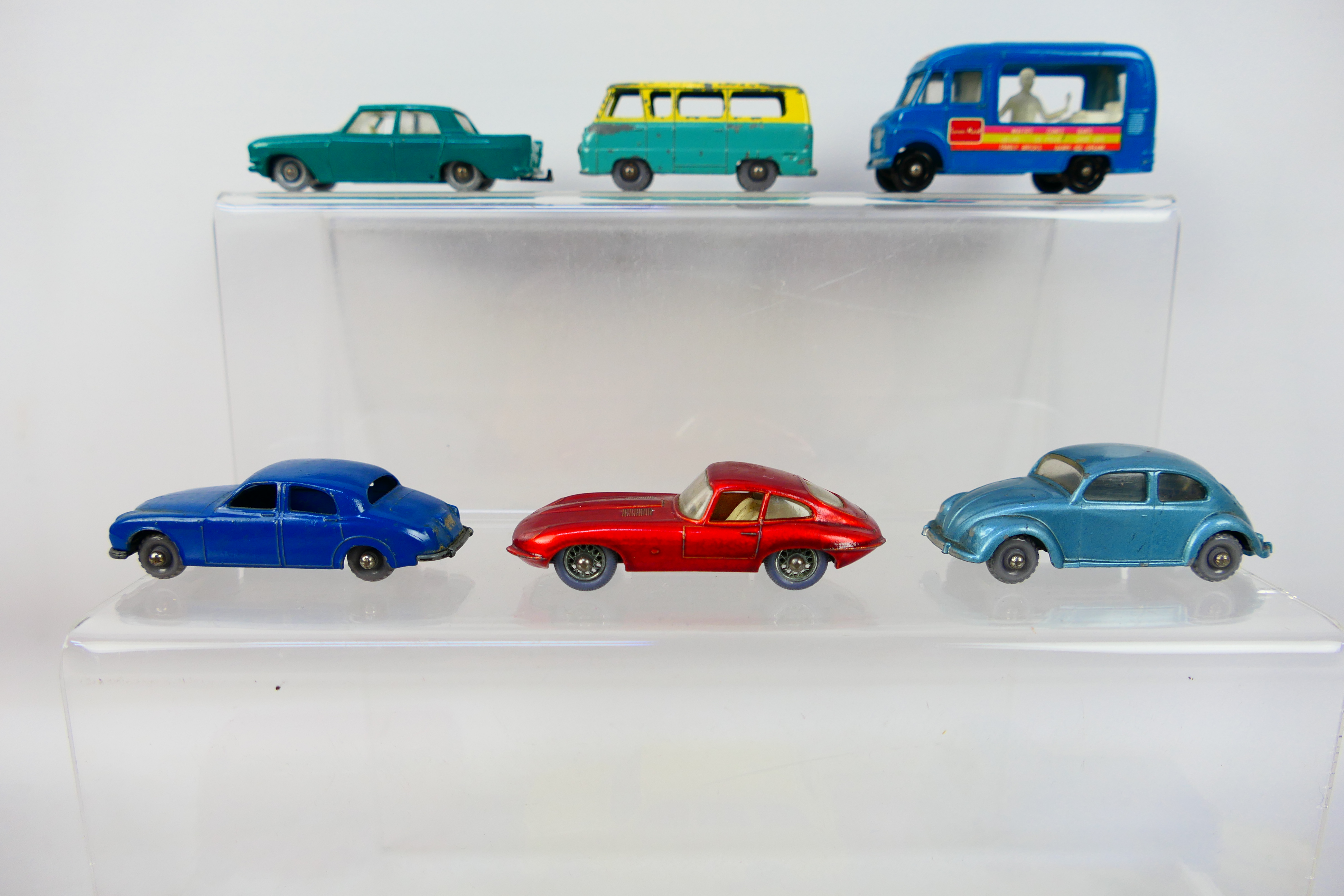 Matchbox - An unboxed collection of Matchbox diecast model vehicles mainly Regular Wheels. - Bild 3 aus 11