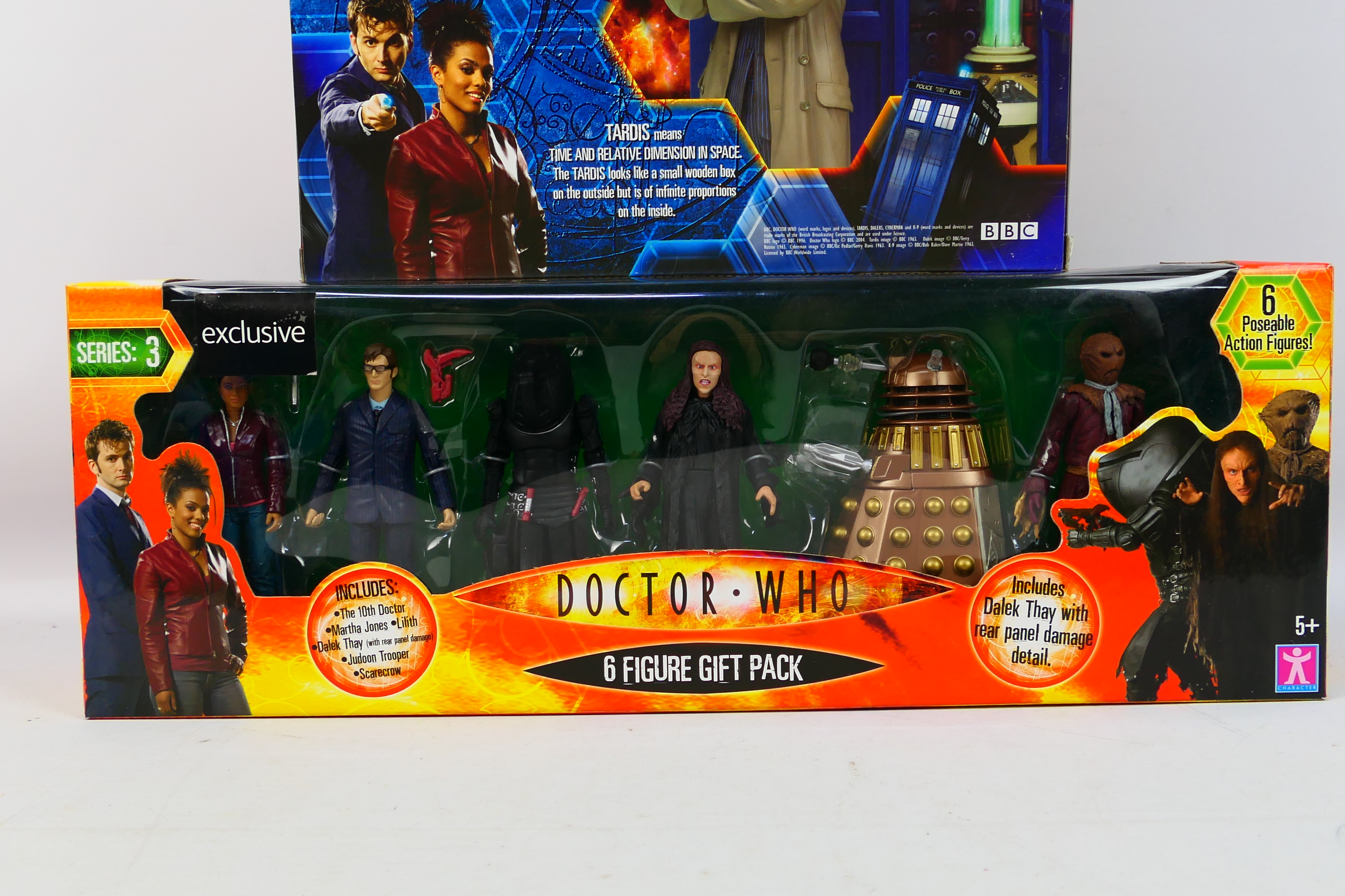Character Options - Airfix - Doctor Who - A Doctor Who 6 figure Gift Pack. Set comprises of 5. - Image 3 of 3