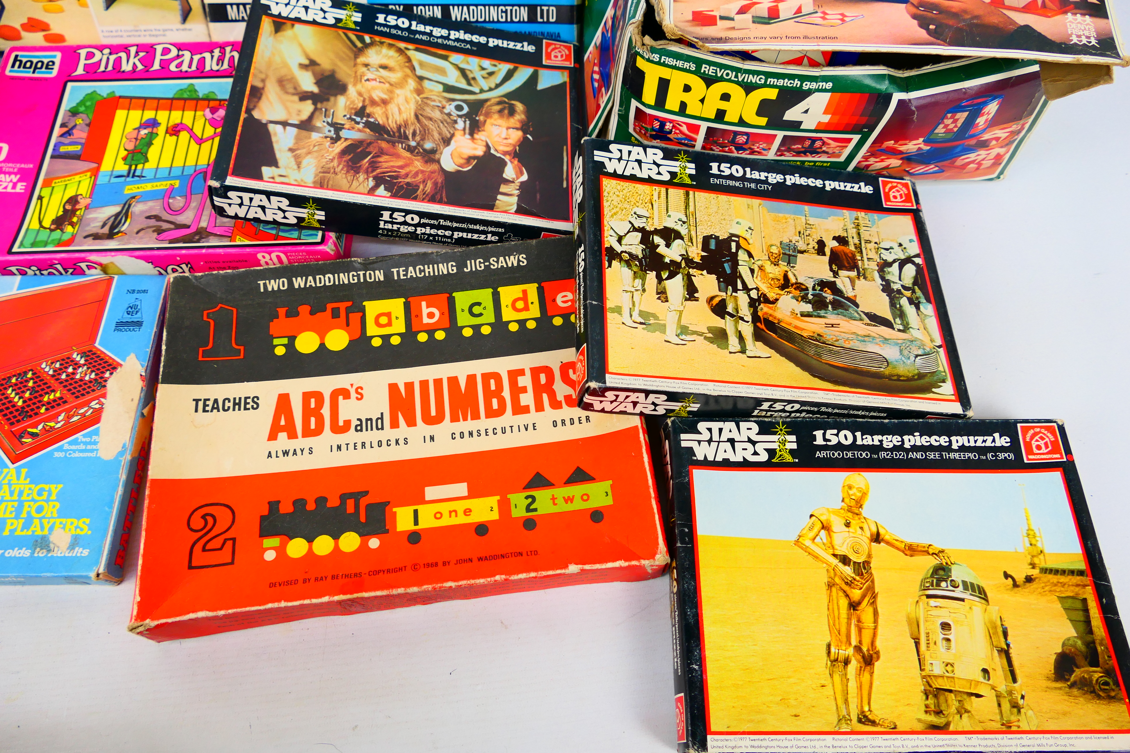 Waddingtons - NuBee - Hope - Others - A collection of vintage chldren's jigsaw puzzles and games. - Image 4 of 5