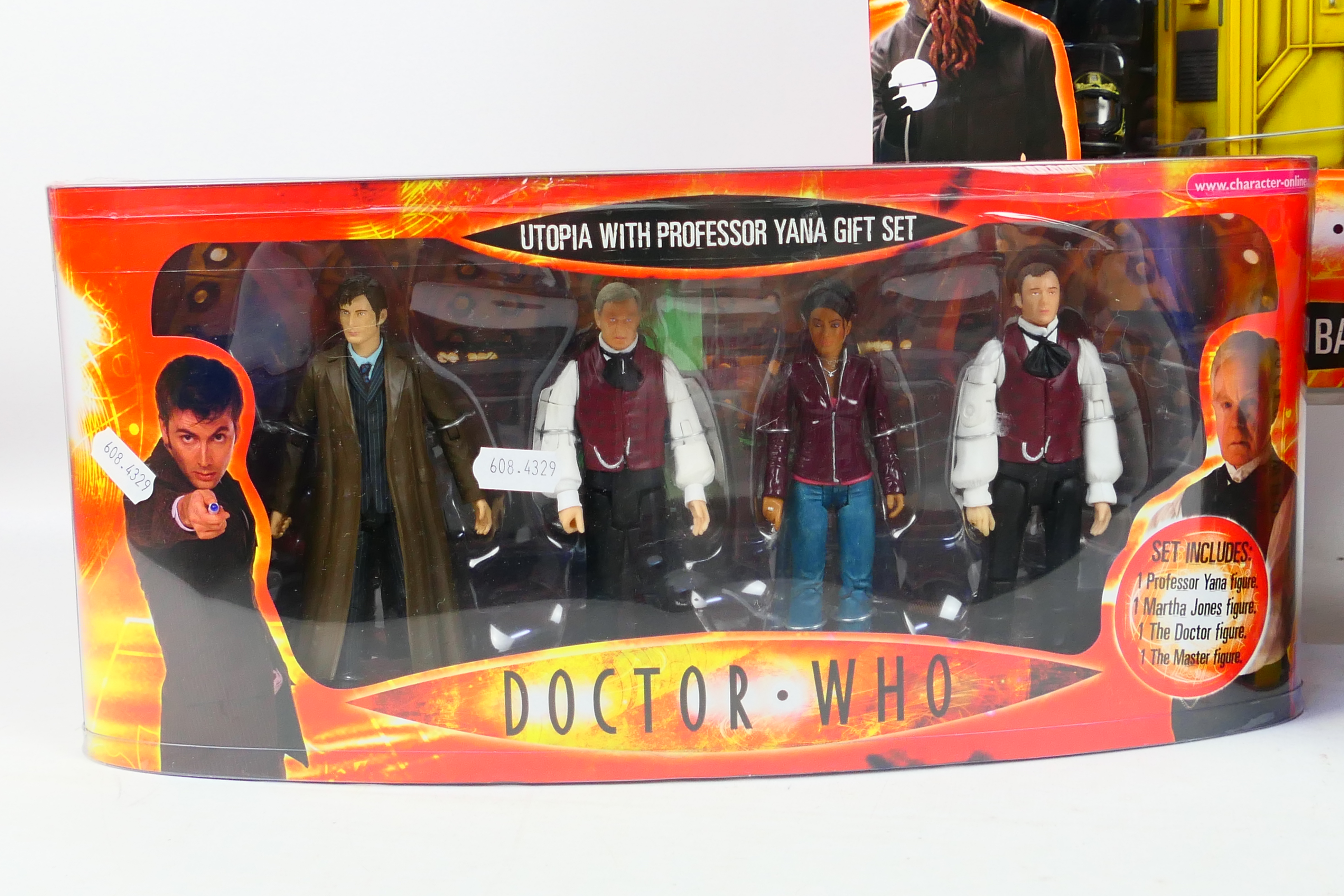 Character Options - Doctor Who - A set of 3 Doctor Who 5. - Image 2 of 4