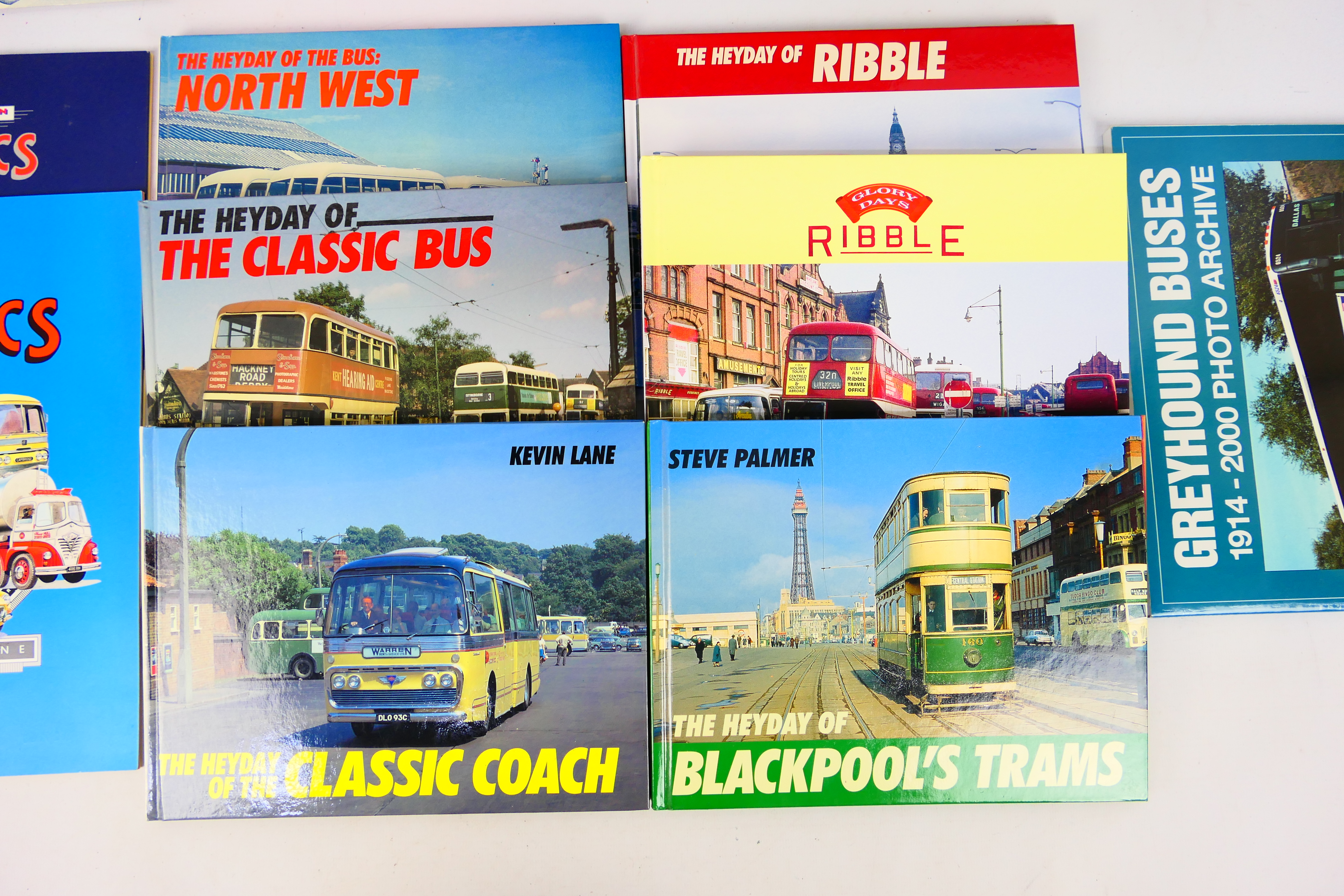 Bus Books - Ian Allen - 10 x books on buses including Greyhound Buses Photo Archive, - Bild 3 aus 6