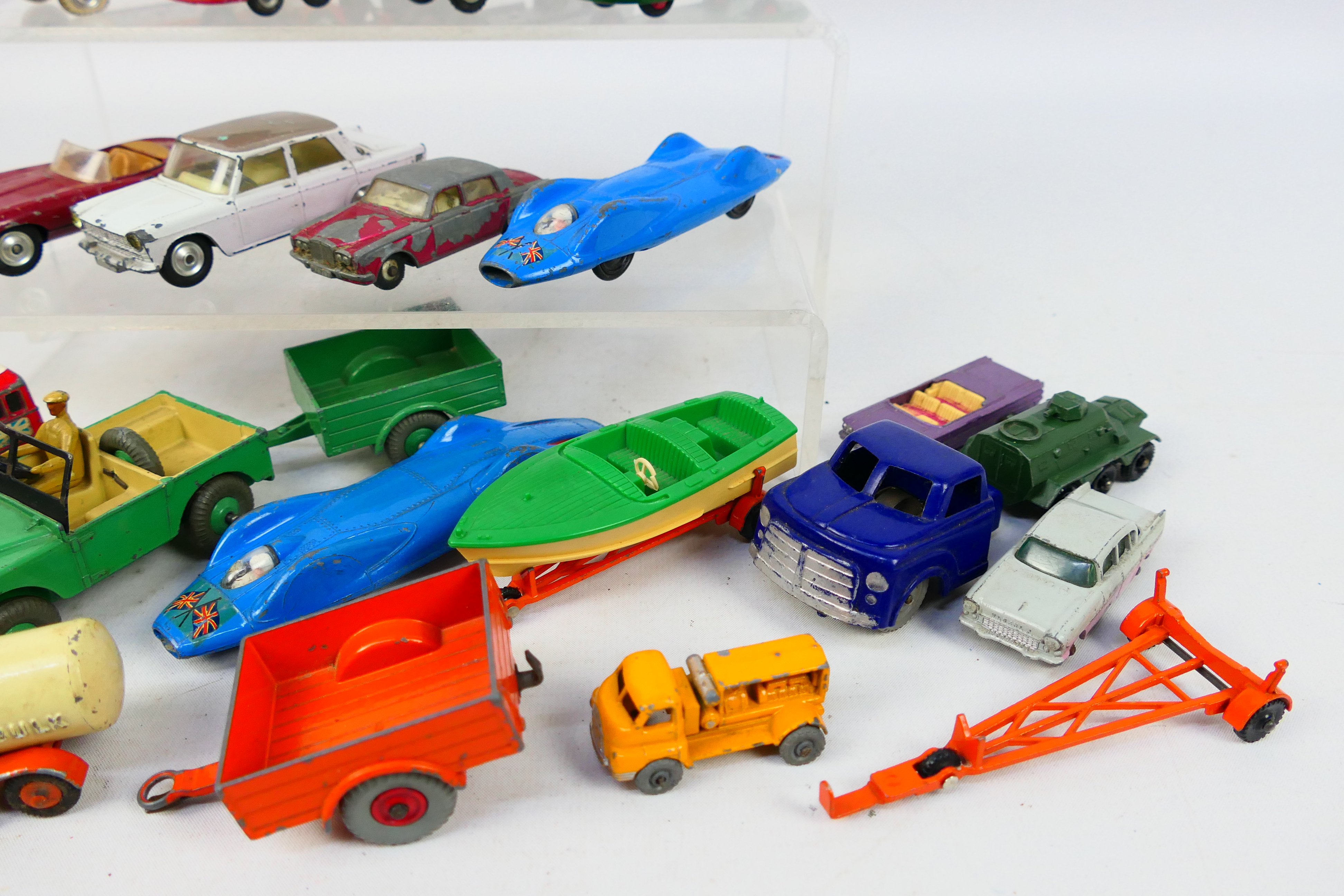 Dinky Toys - Corgi Toys - Matchbox - An unboxed group playworn diecast model vehicles in various - Image 4 of 4