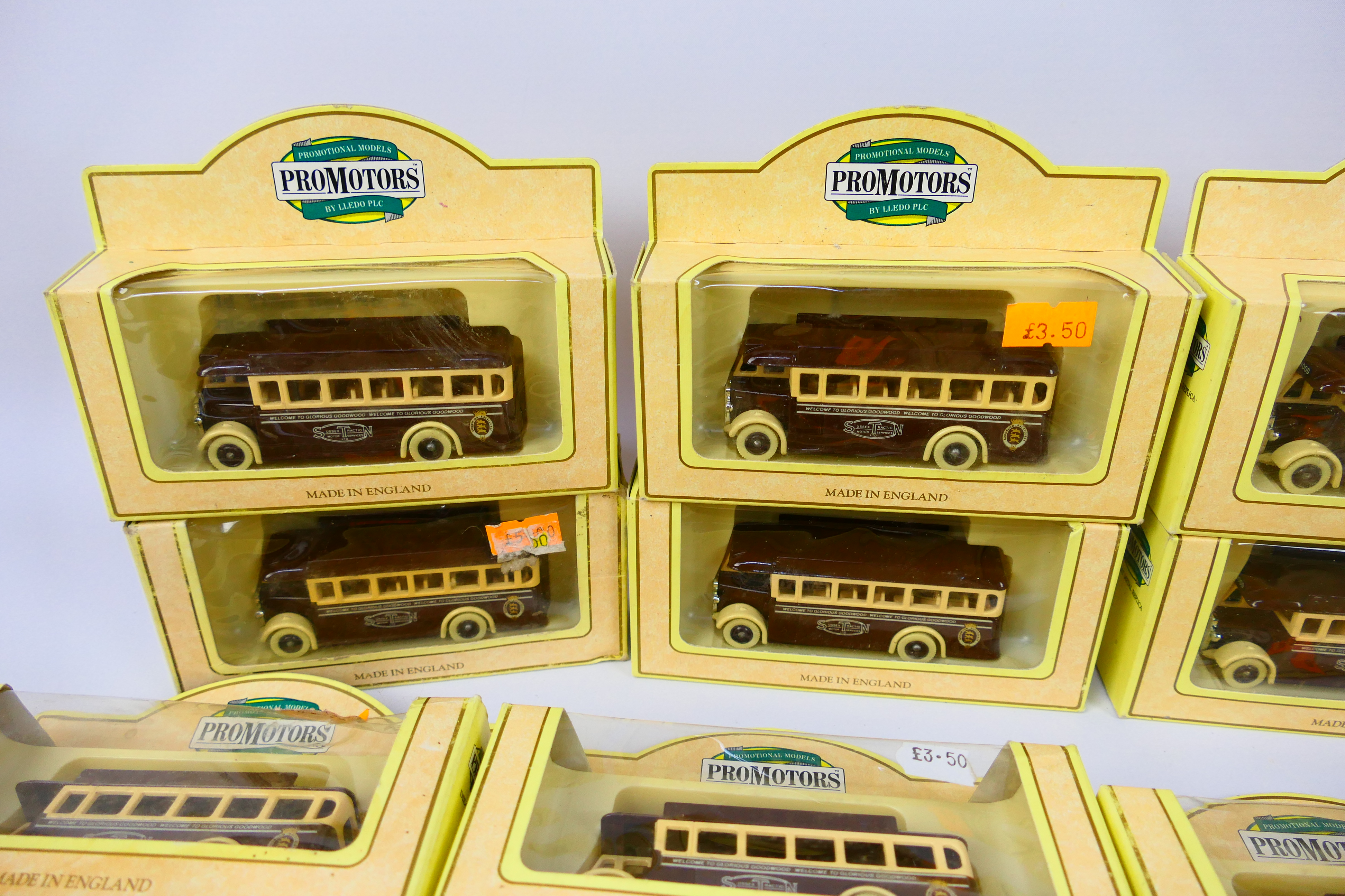 Lledo - Disney - 26 x boxed bus models with Welcome to Goodwood 94 livery and a quantity of plastic - Bild 2 aus 4