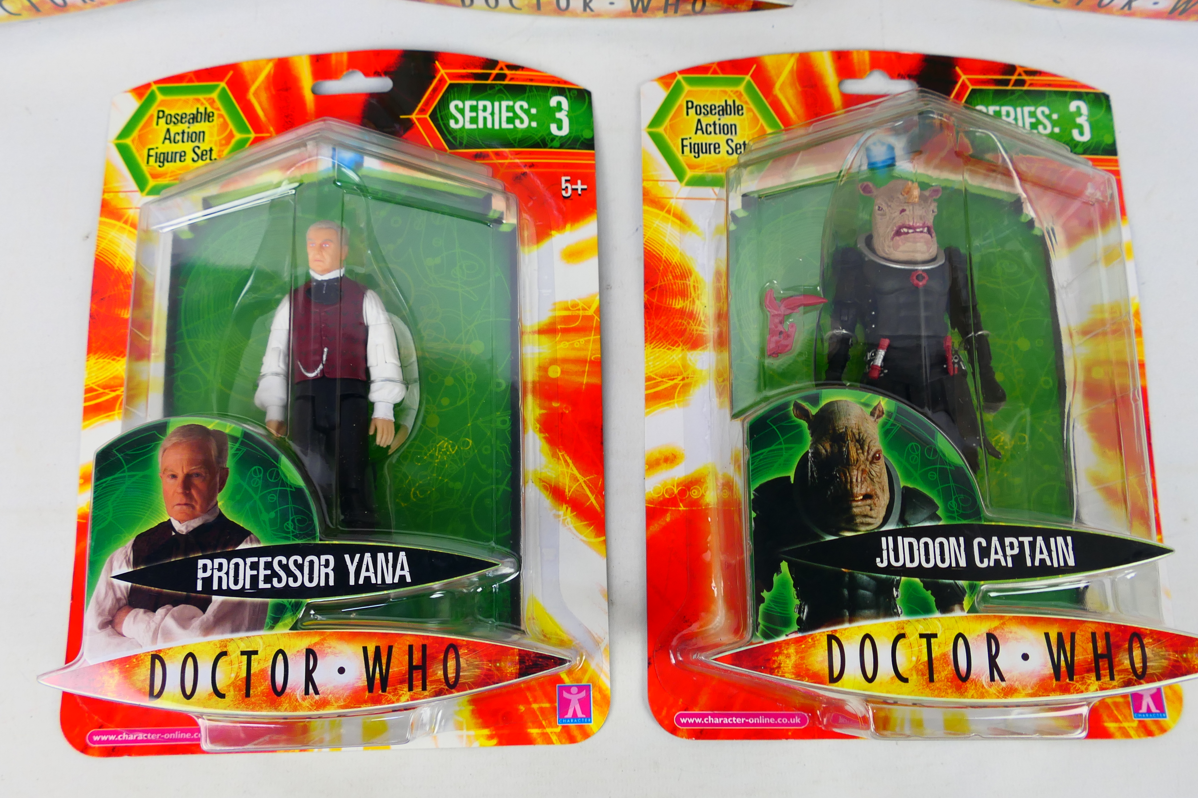 Character Options - Doctor Who - A collection of five 5. - Image 3 of 4
