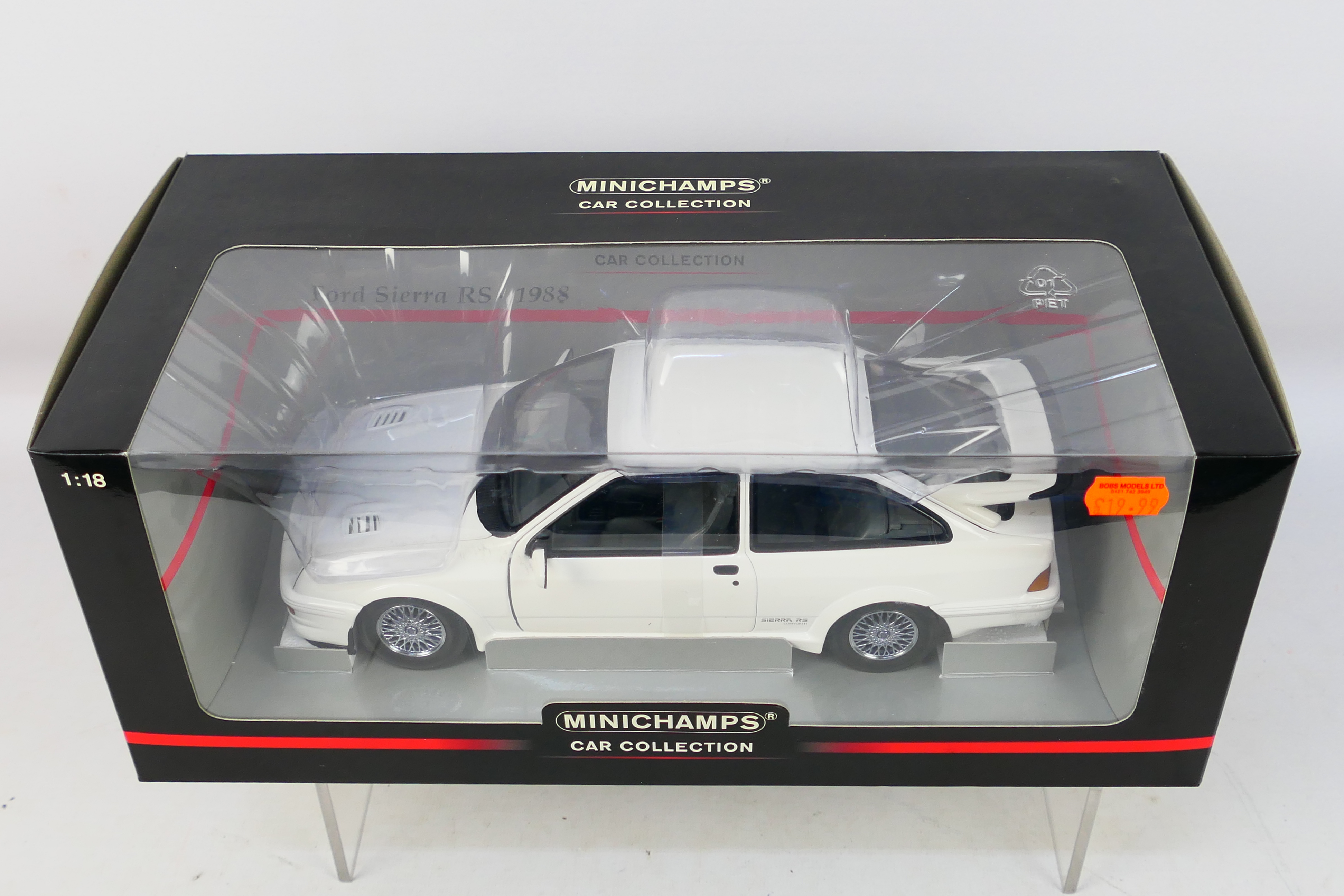 Minichamps - A boxed Minichamps #150084070 1:18 scale 1988 Ford Sierra RS Cosworth RHD. - Image 3 of 3