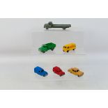 Dinky Dublo - An unboxed group of six Dinky Dublo diecast vehicles.