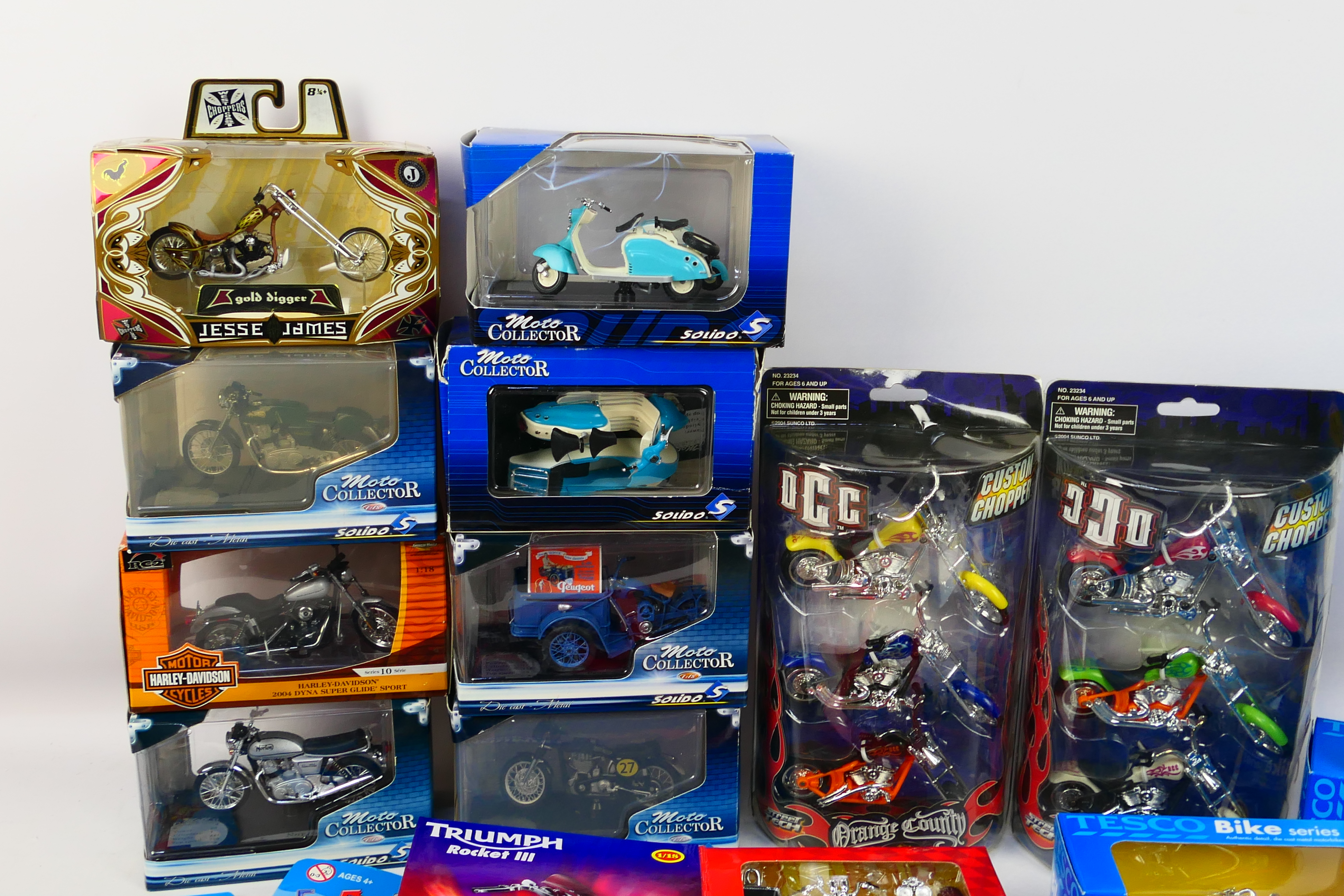 Solido - Tesco - Other - A collection of 19 boxed / carded diecast model motorcycles in various - Image 2 of 5