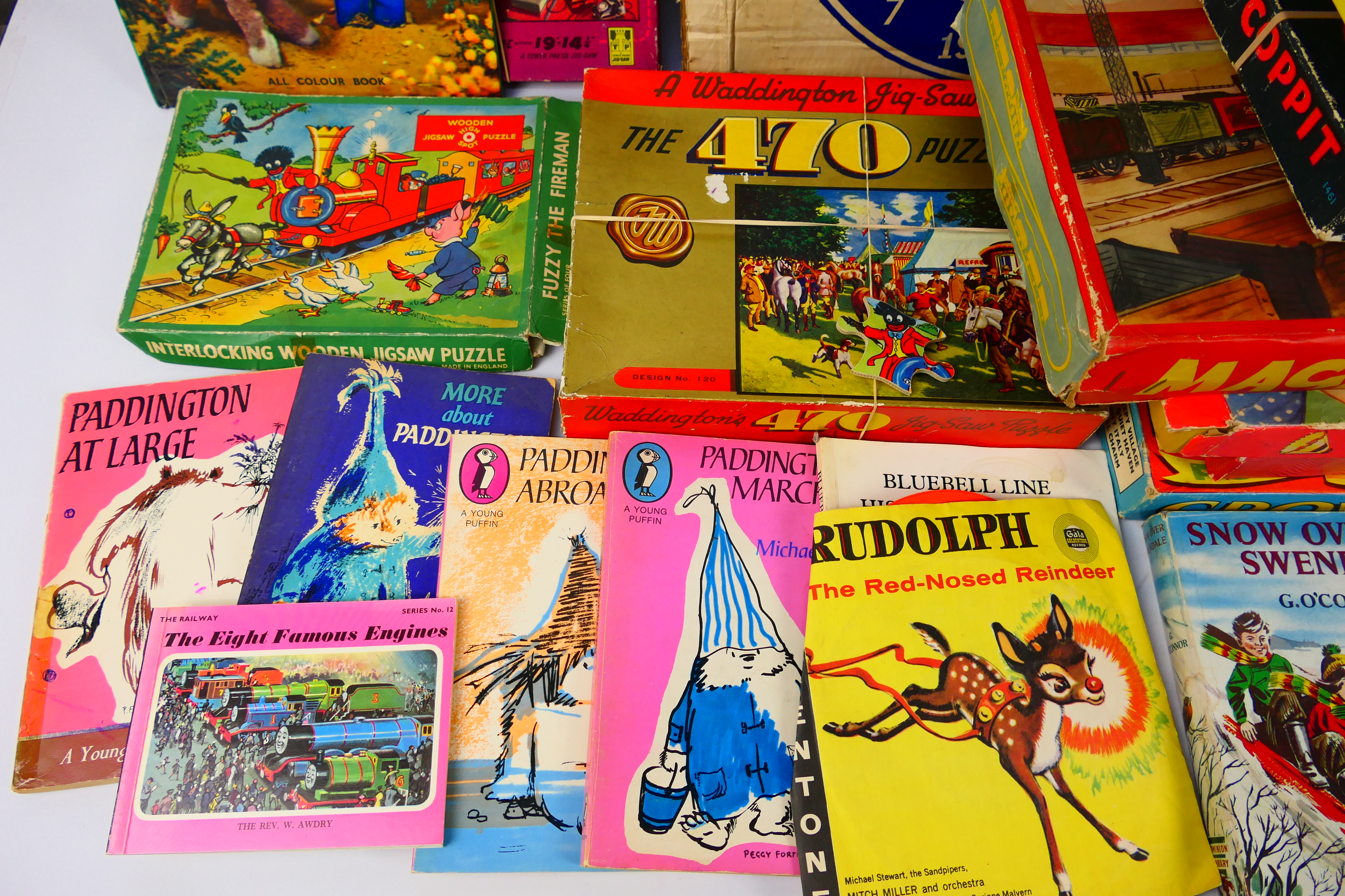 Waddington, TP, Chad Valley, Monopoly, Spear's Games - 13 x vintage boxed Jigsaws, games, books, - Image 4 of 5
