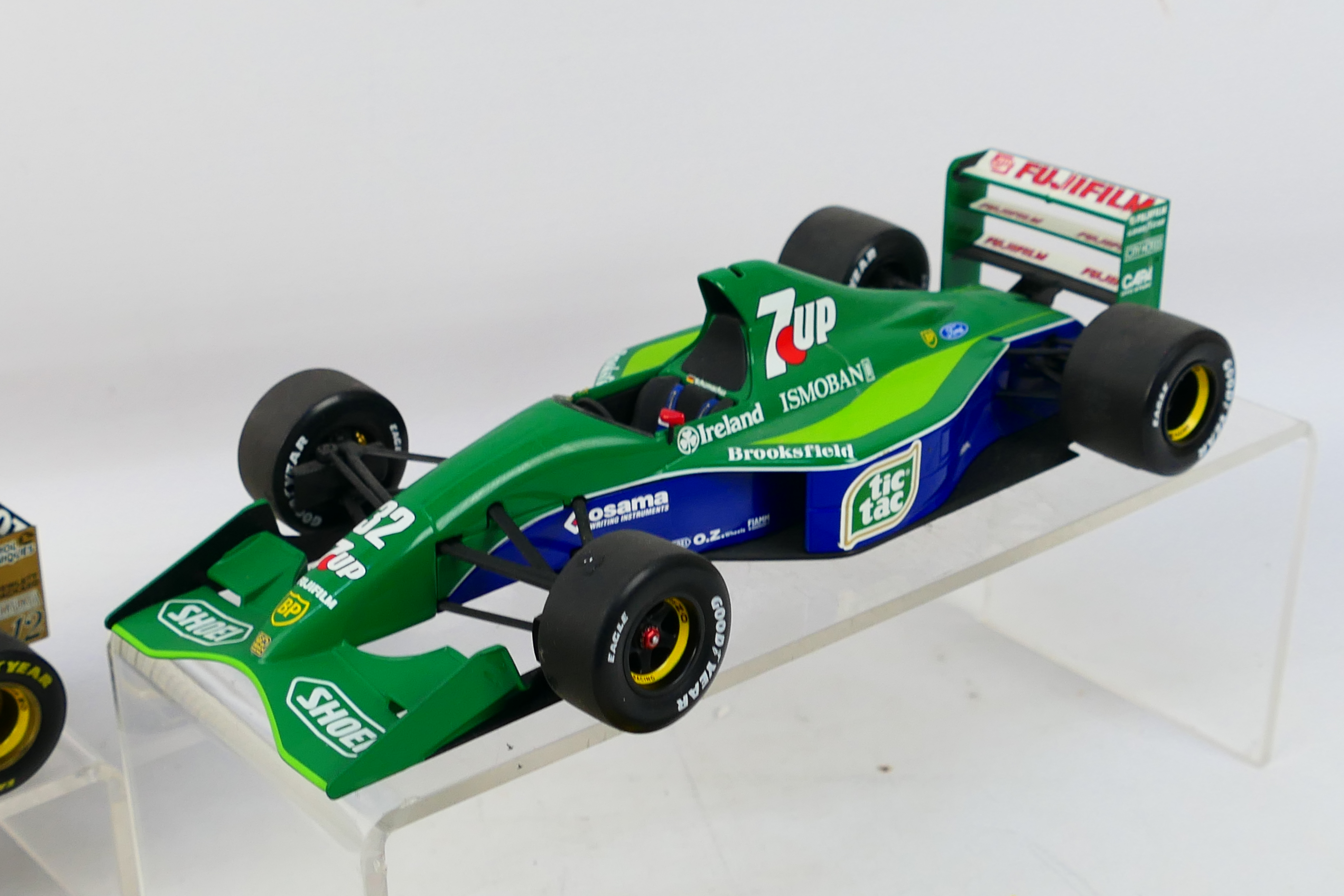 Minichamps - 3 x unboxed F1 cars in 1:18 scale, a Jordan Mugen Honda 198, - Image 2 of 4