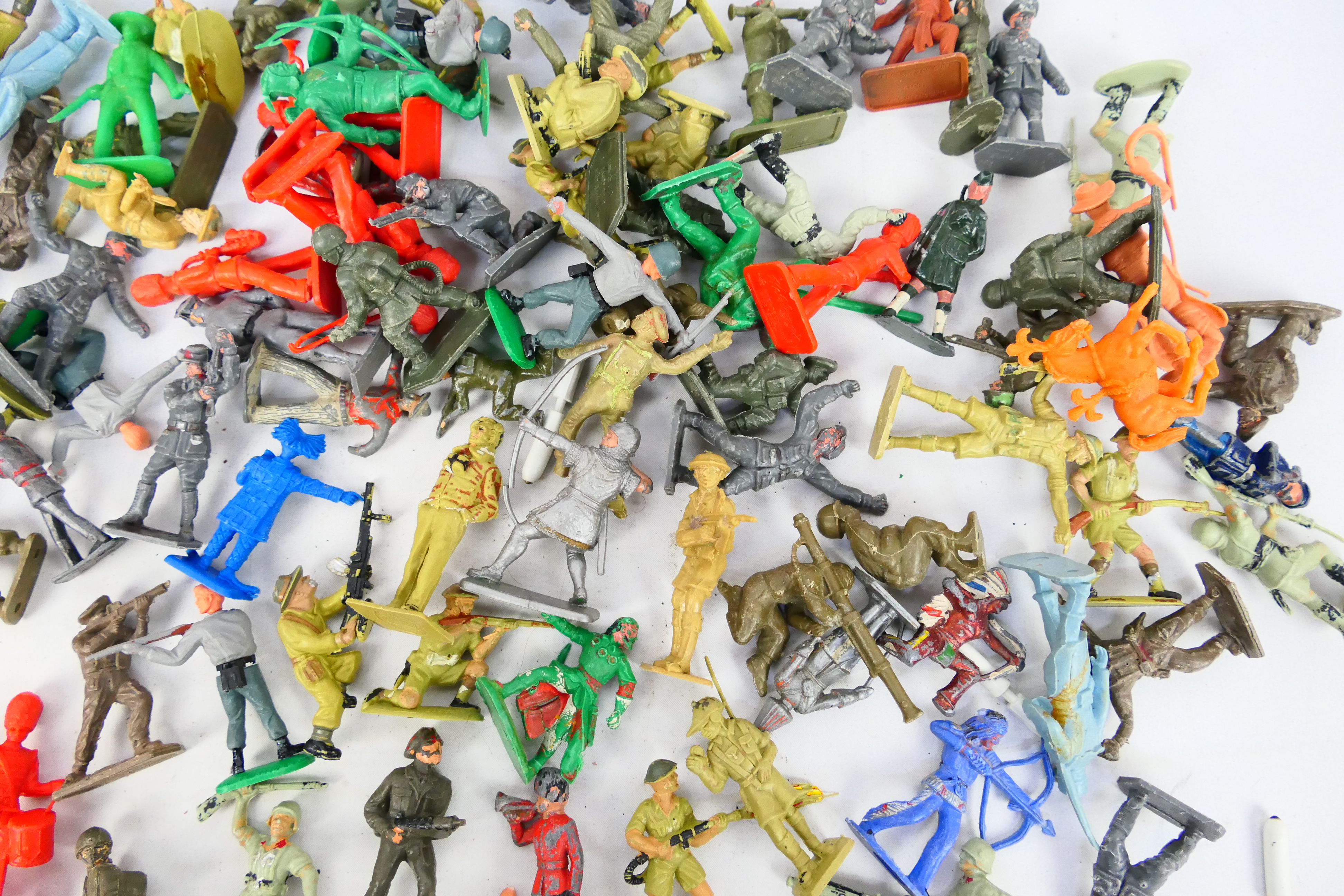 Lone Star - Crescent - Cherilea - Timpo - Others - A large unboxed collection of plastic soldiers - Bild 5 aus 6