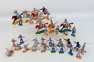 Timpo - An unboxed group of Timpo plastic American Civil War themed figures, mainly Confederates.