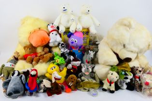 Coke Cola - Disney - Jade - Hip-Hoppers - A collection of soft toys including Coke Cola bean bag