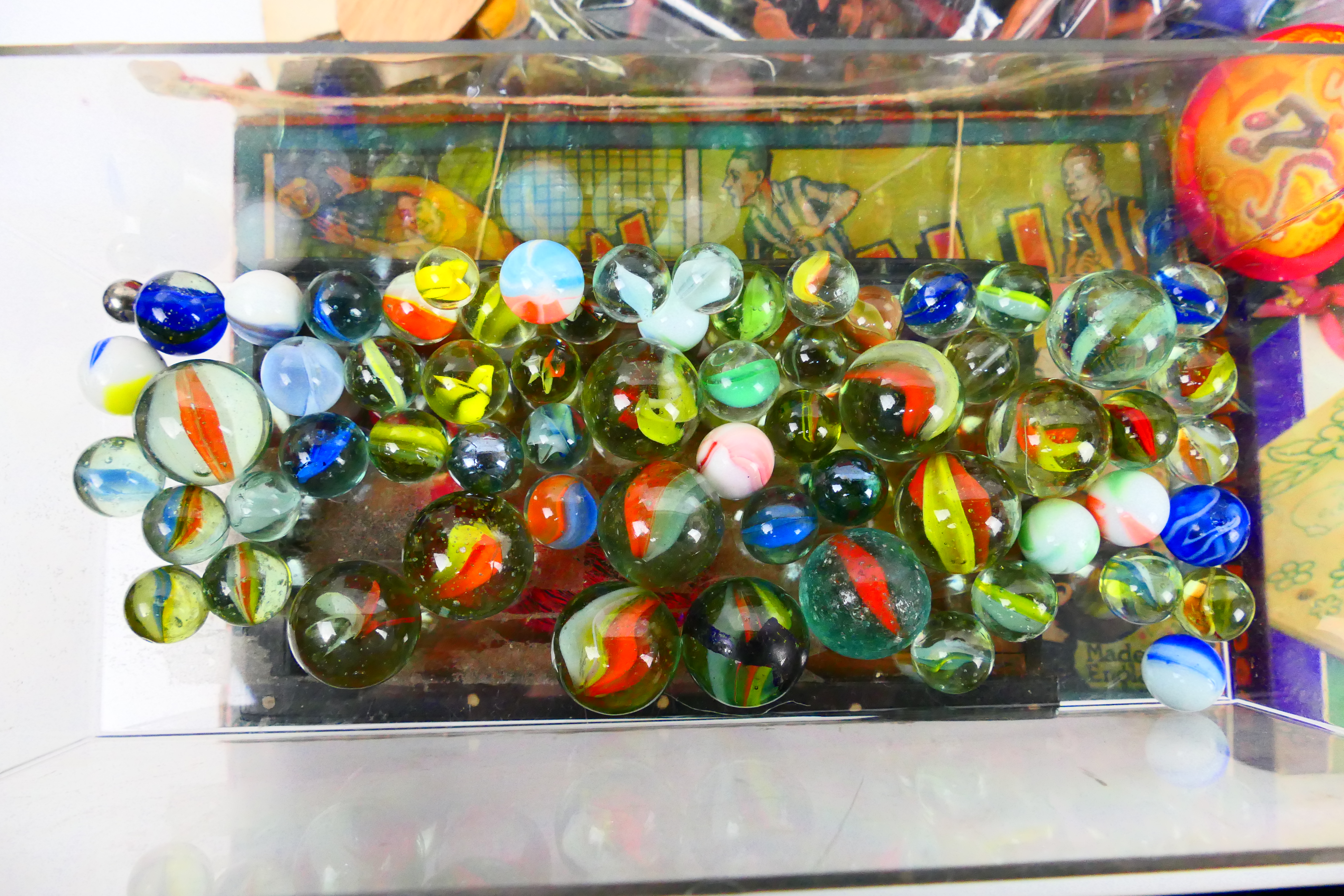 Marbles - Kim Toys - Cherilea - Hilco - A collection of vintage toys including marbles, - Image 7 of 10