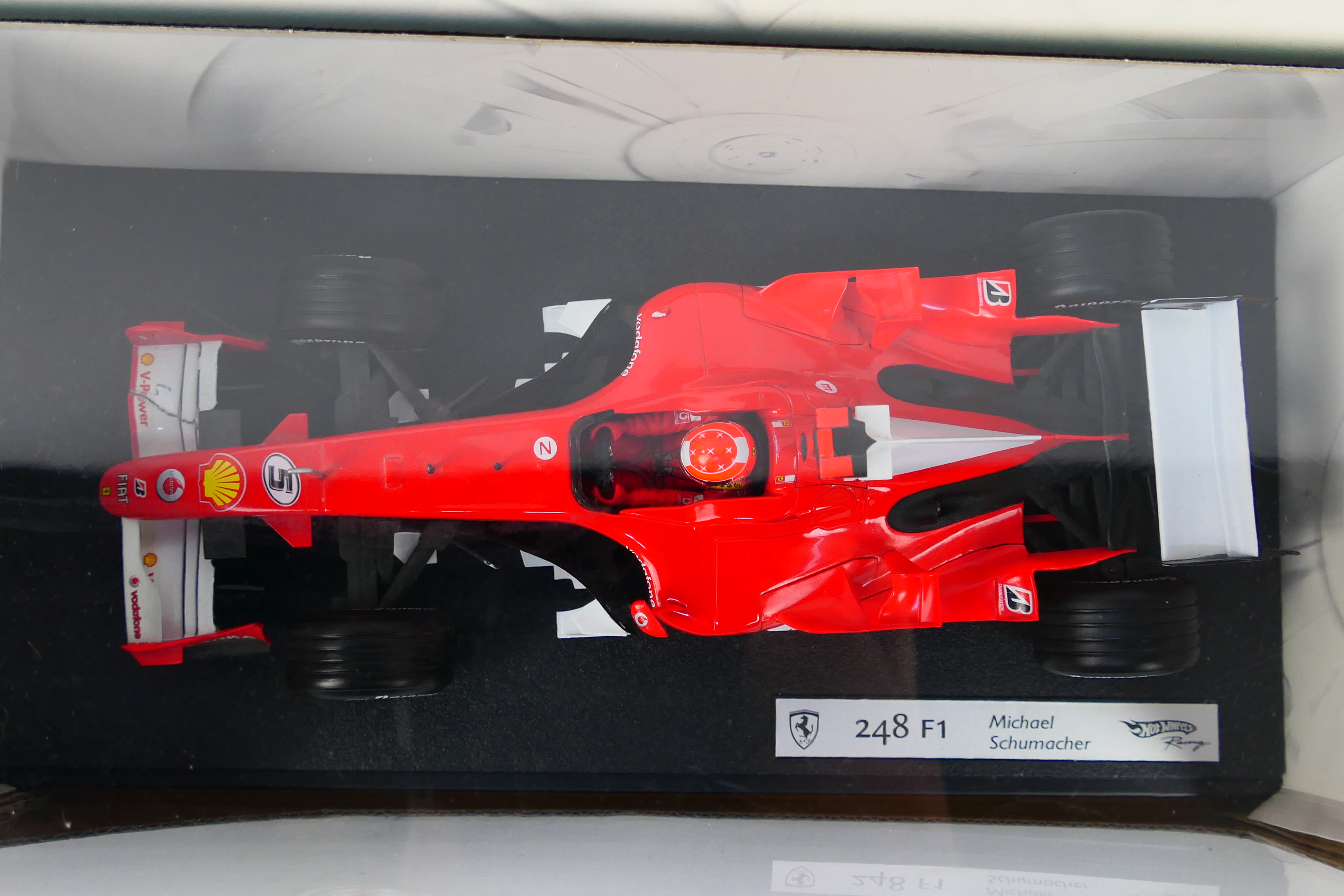 Hot Wheels - A boxed 1:18 scale Hot Wheels 'Racing' J2980 Ferrari 248 F1 diecast racing car. - Image 4 of 7