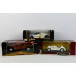 Maisto - Road Signature - Three boxed diecast 1:18 scale model cars.