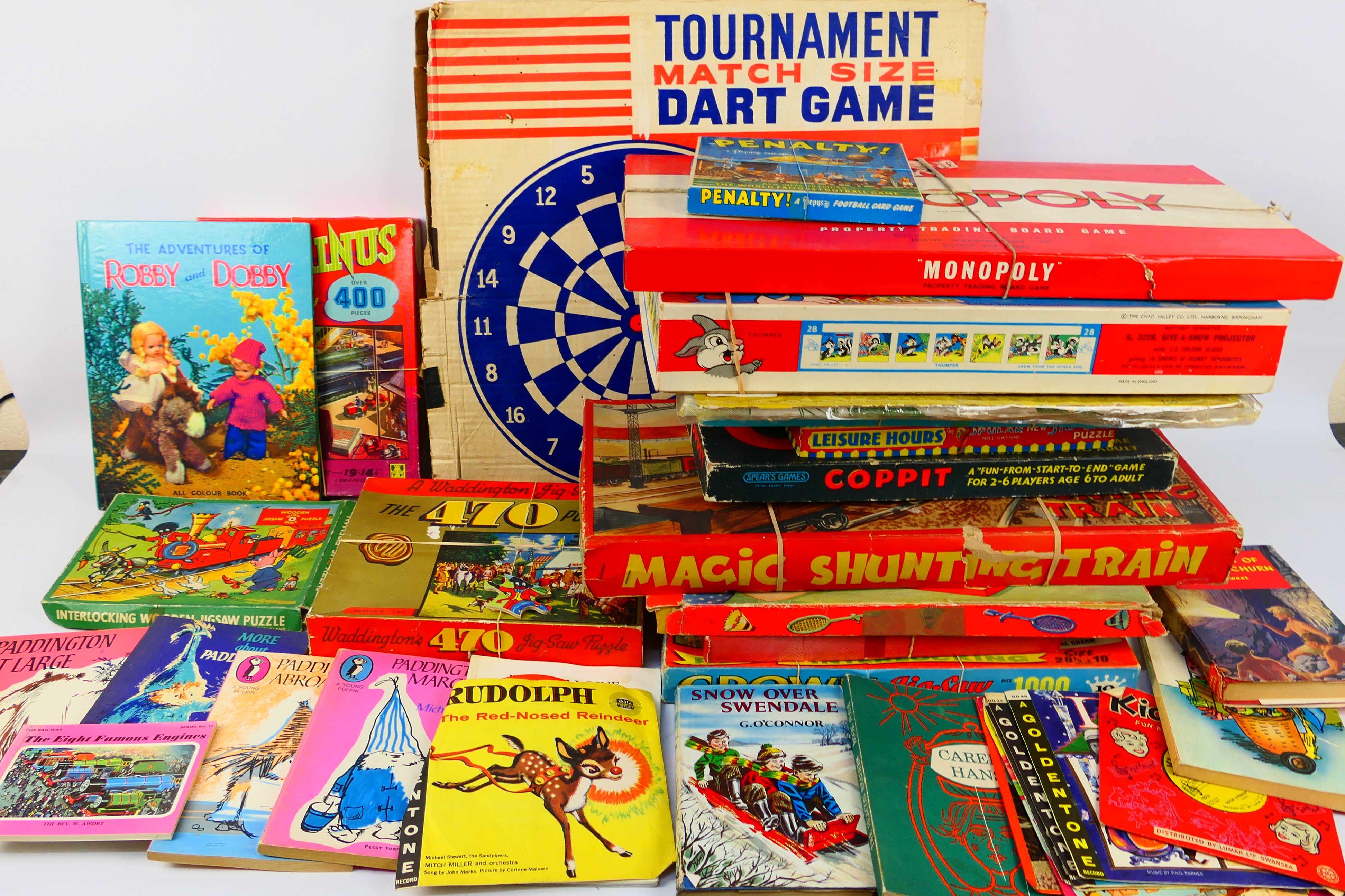 Waddington, TP, Chad Valley, Monopoly, Spear's Games - 13 x vintage boxed Jigsaws, games, books,
