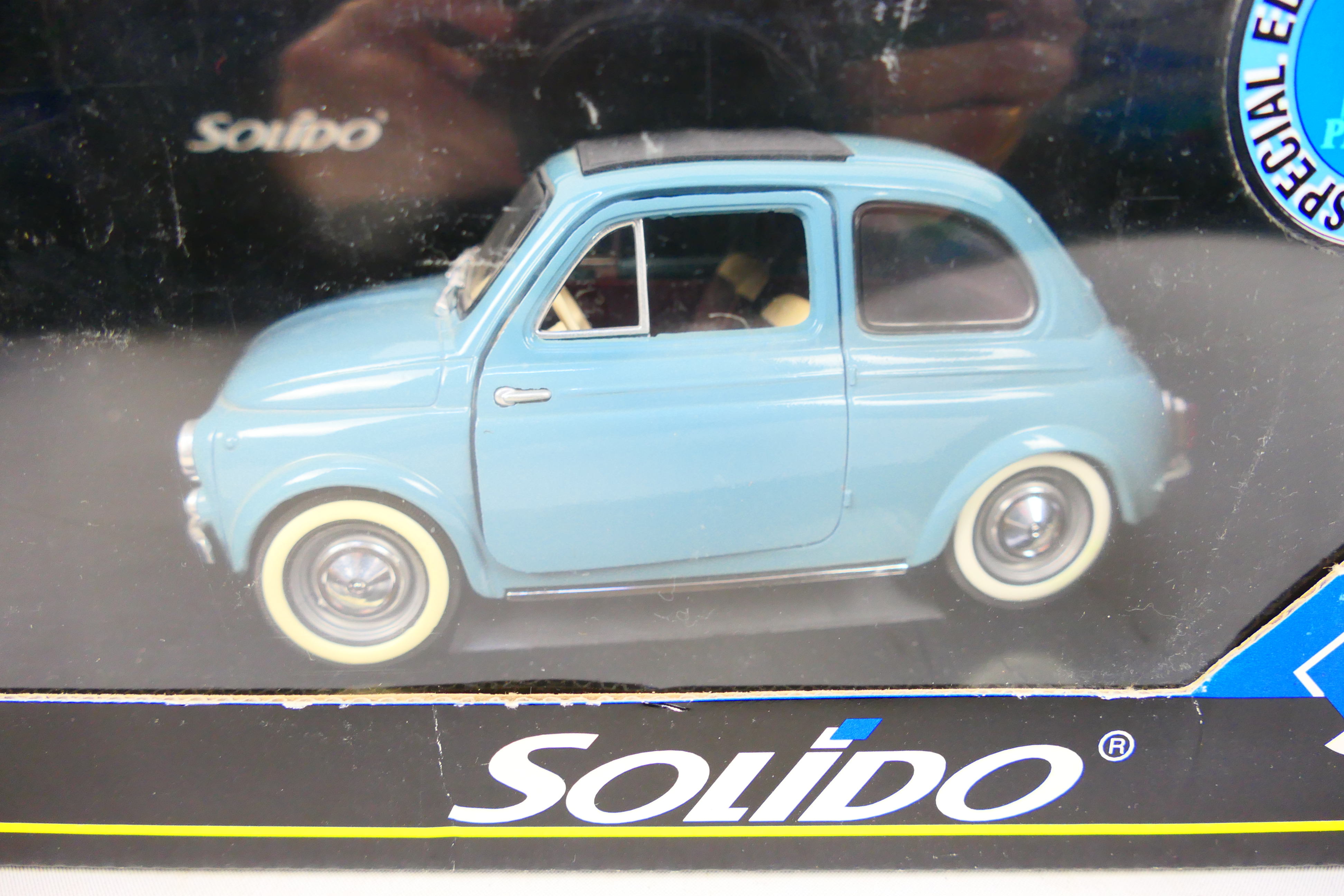 Bburago - Solido - Revell - Four boxed diecast 1:18 scale model cars. - Image 5 of 6