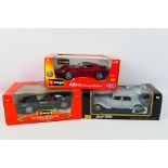 Bburago - Maisto - Three boxed diecast 1:18 scale model cars.