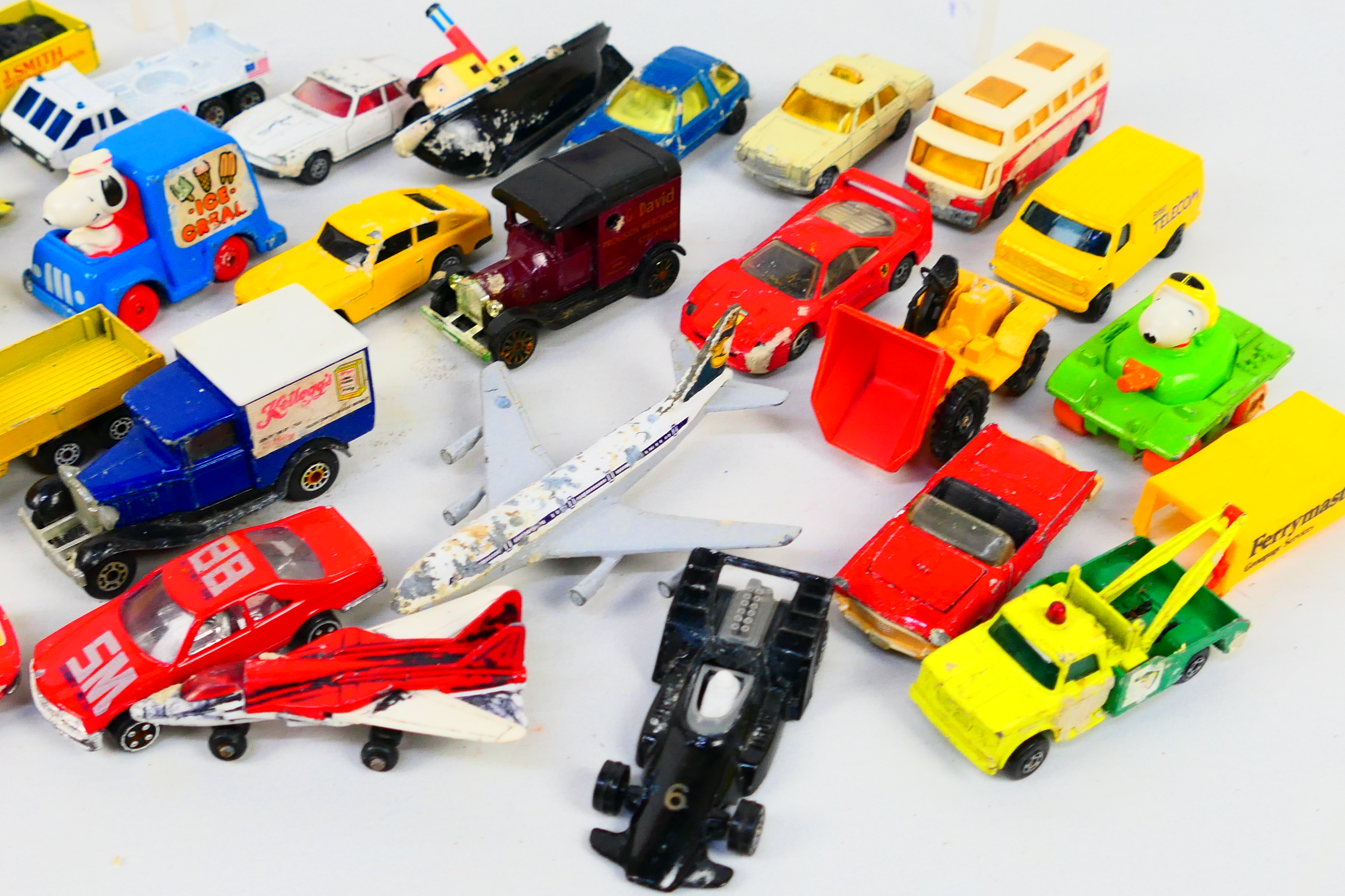 Dinky - Corgi - Ertl. A selection of Forty loose, Playworn diecast models. - Image 8 of 8