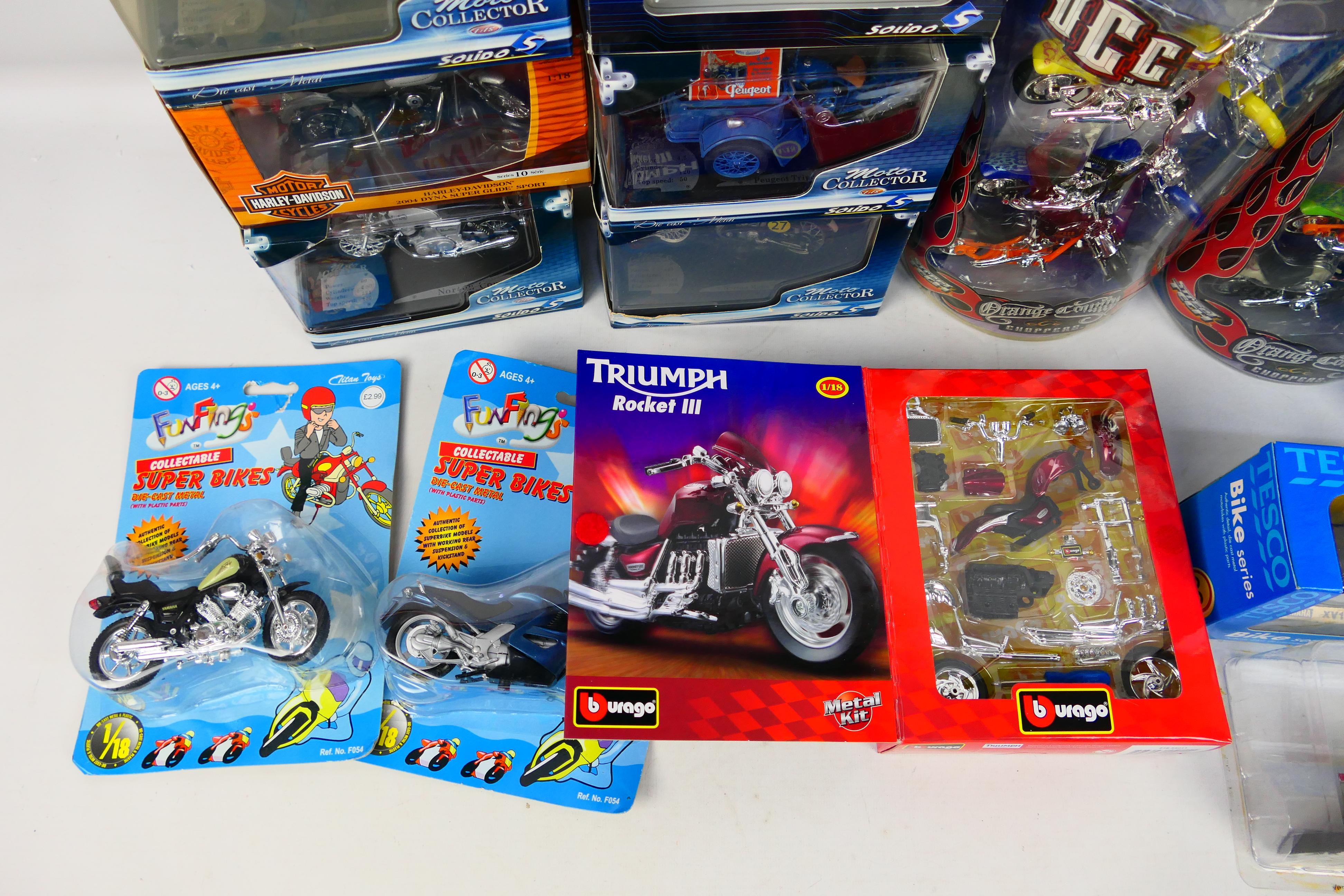 Solido - Tesco - Other - A collection of 19 boxed / carded diecast model motorcycles in various - Bild 4 aus 5