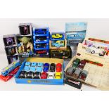 Vanguards - Saico - Bburago - Others - A boxed and unboxed collection of diecast model vehicles in
