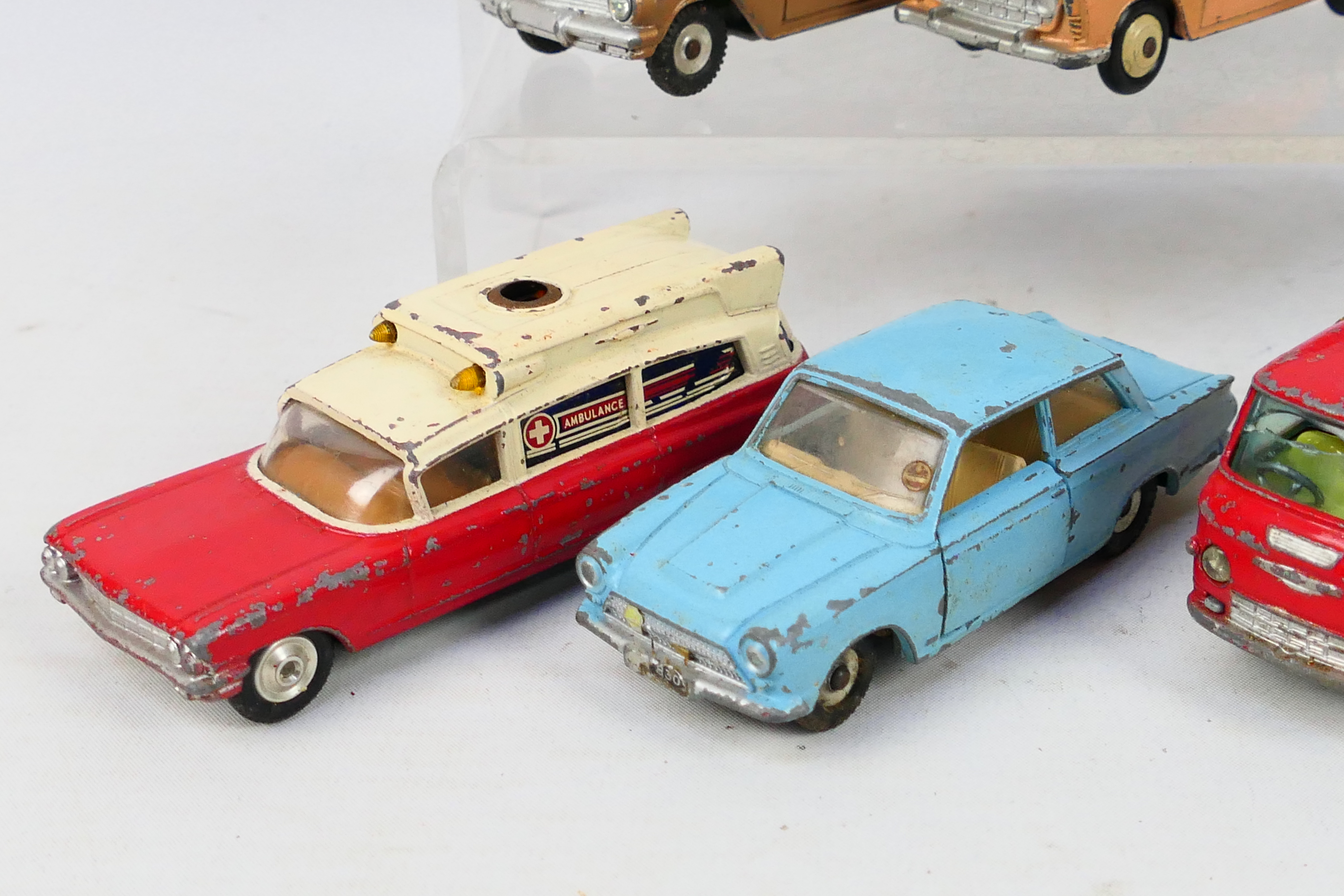 Dinky Toys - Corgi Toys - An unboxed group of 10 playworn diecast model vehicles. - Image 4 of 5