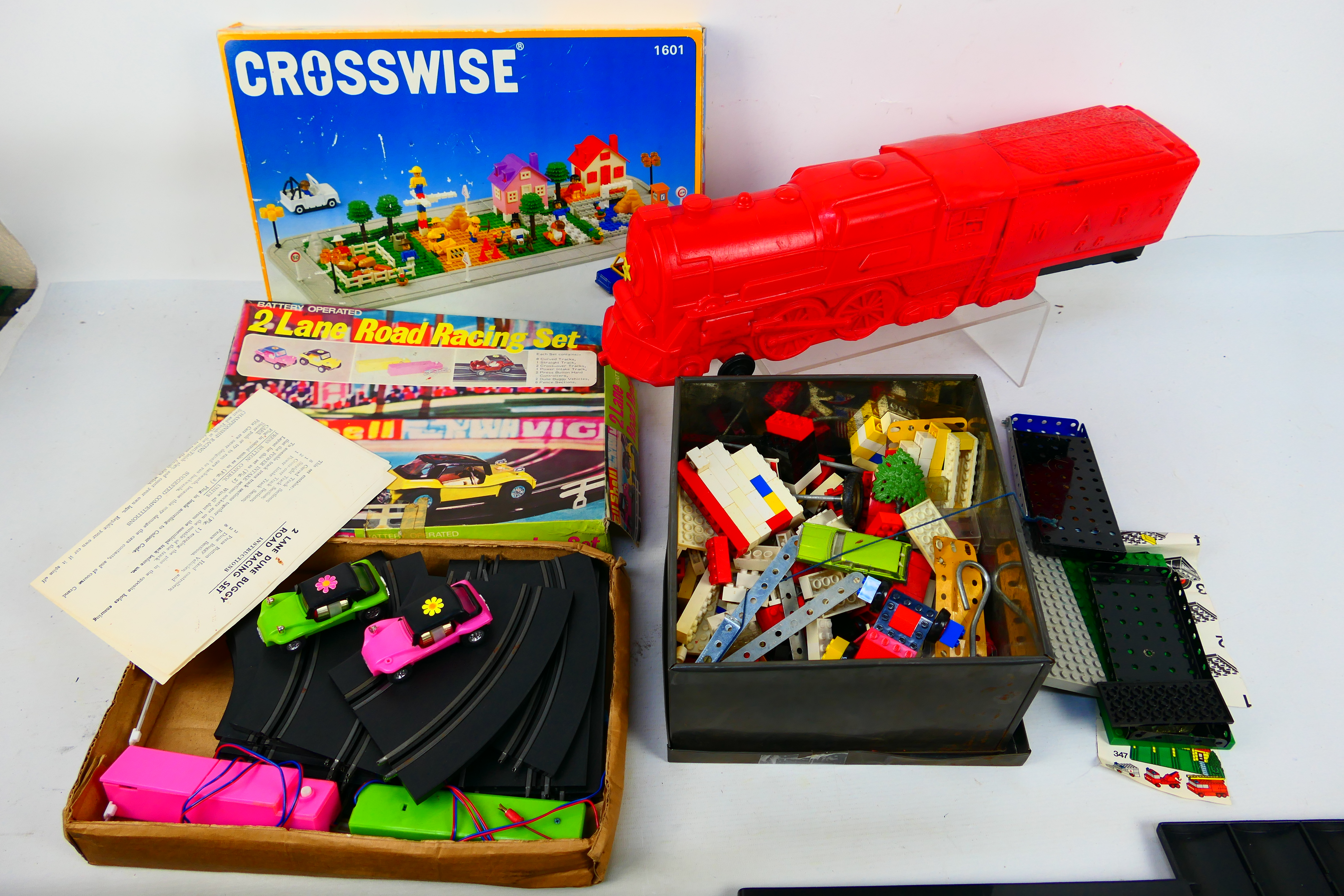 Crosswire - Lego - Meccano - Marx. A selection of boxed and loose items appearing in VG+ condition.