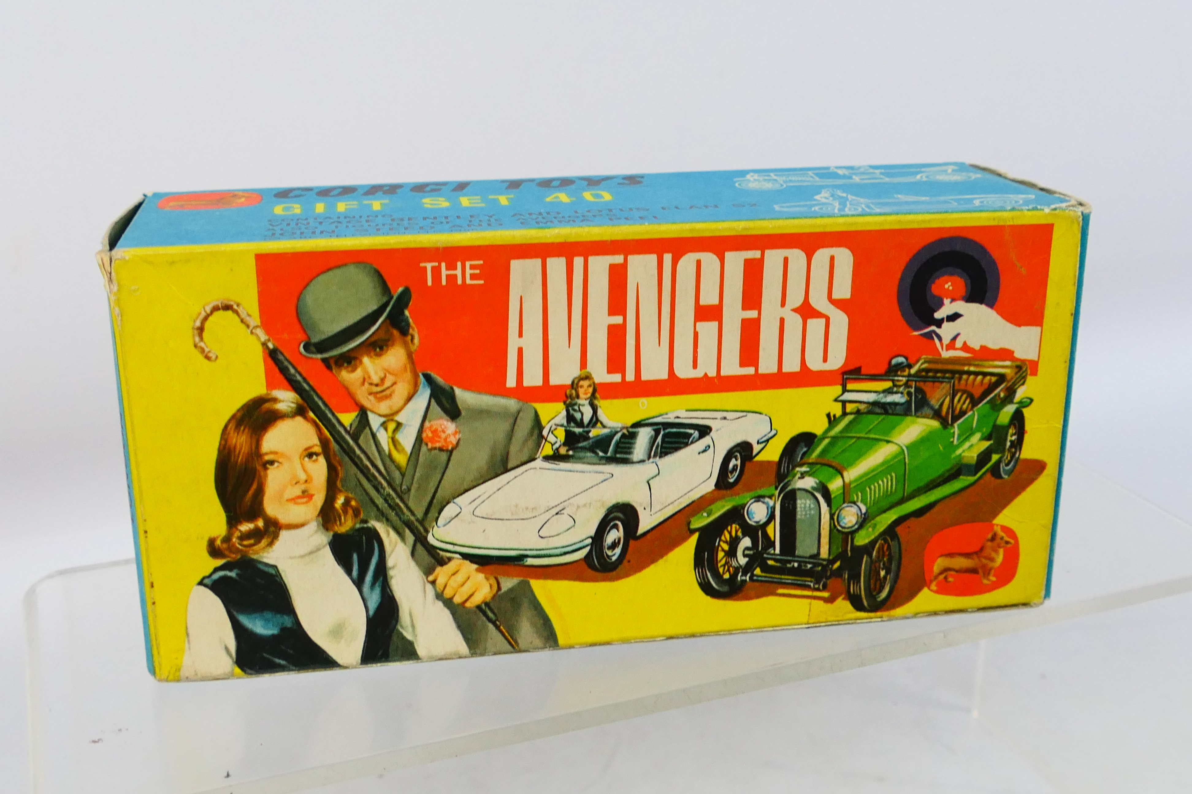 Corgi - The Avengers - A 1960s Gift Set 40 with Steed and his Bentley and Mrs Peel and her Lotus # - Image 18 of 18