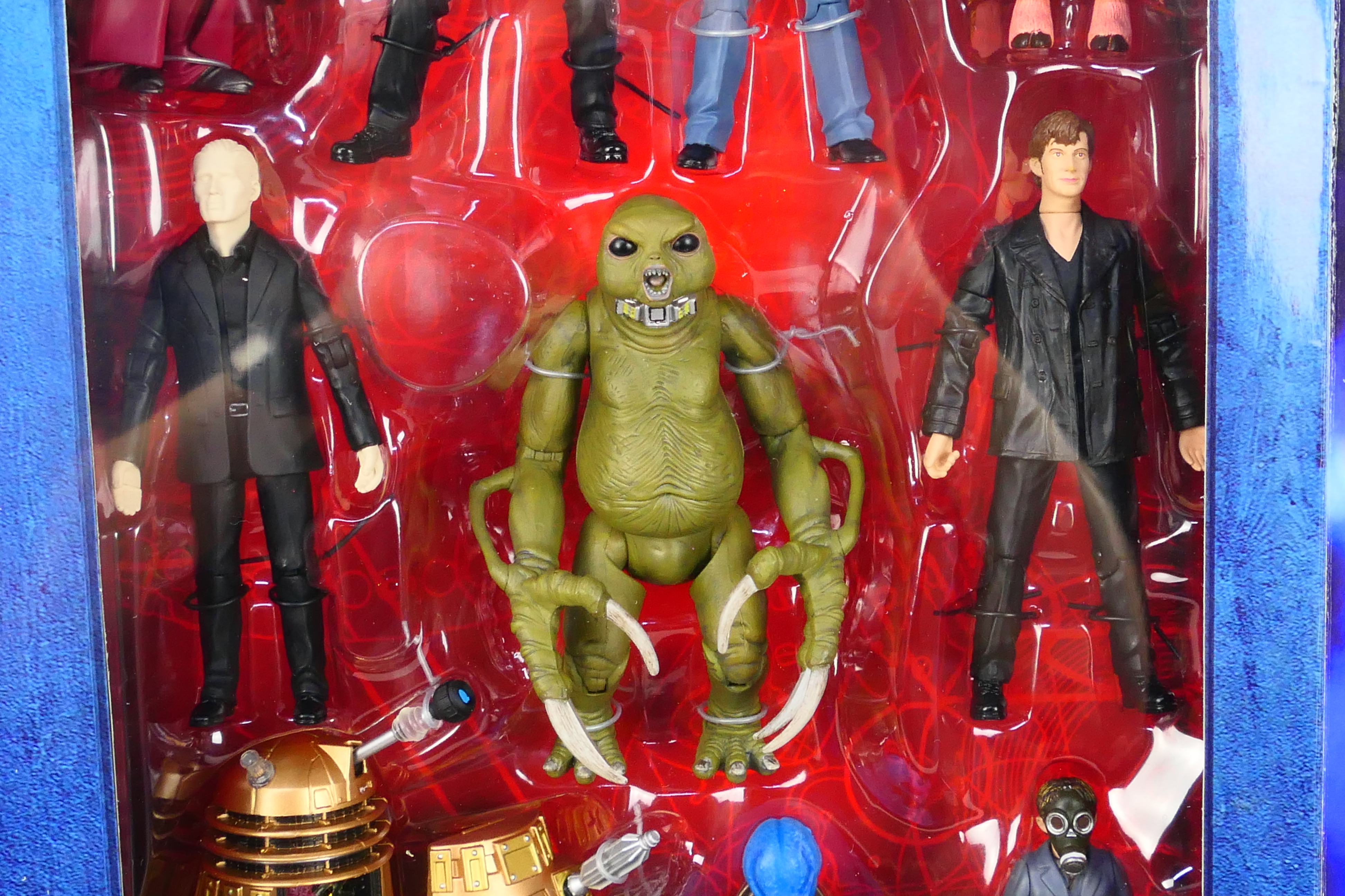 Character Options - Doctor Who - A Doctor Who series 1 10 figure Gift Set. This set comprises of 5. - Image 4 of 7