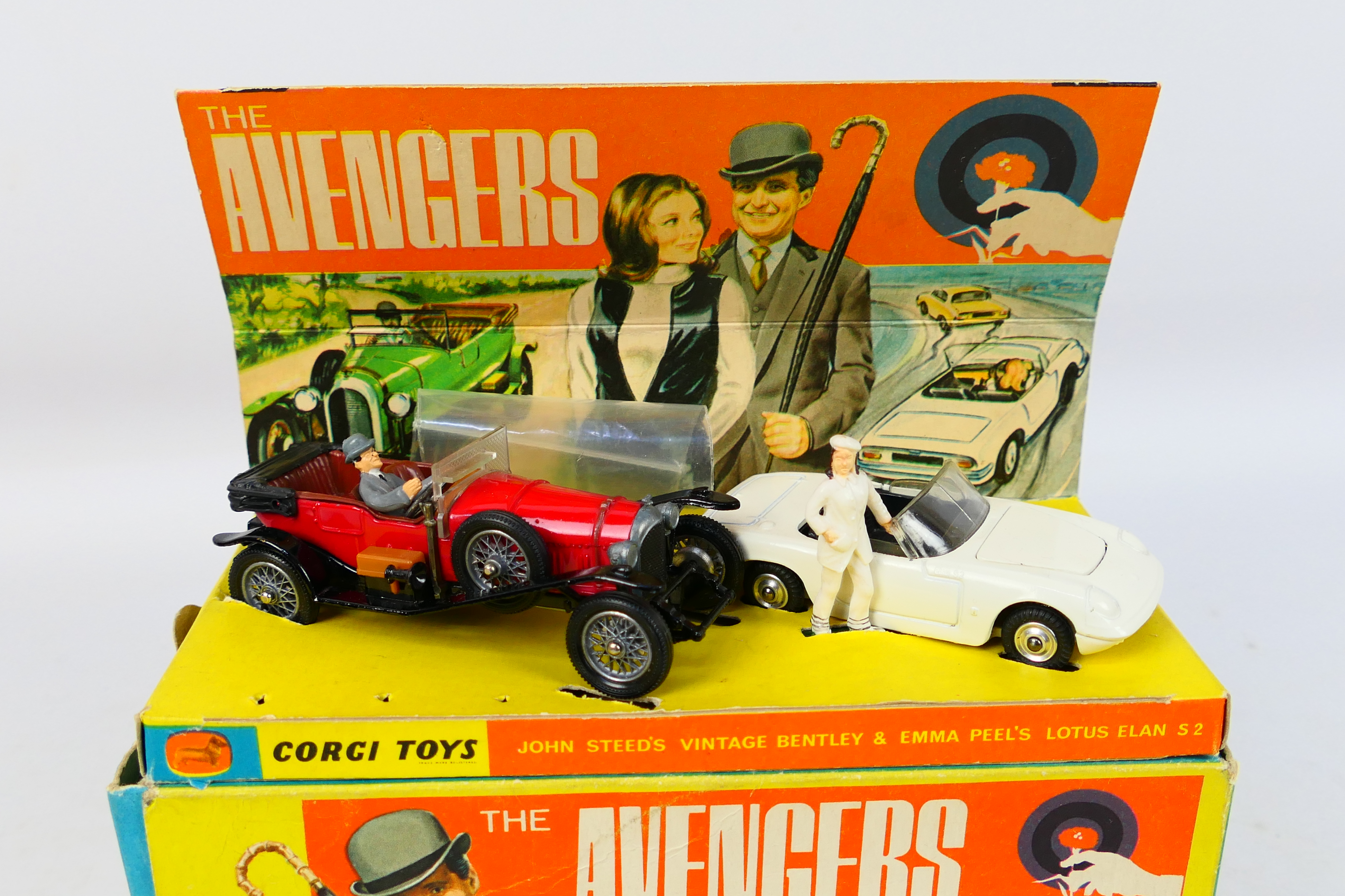 Corgi - The Avengers - A 1960s Gift Set 40 with Steed and his Bentley and Mrs Peel and her Lotus # - Image 2 of 18