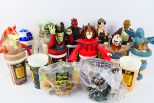 Pepsi - KFC - Star Wars - 12 x unused 1999 Star Wars Slurpee Cups with toppers and straws including