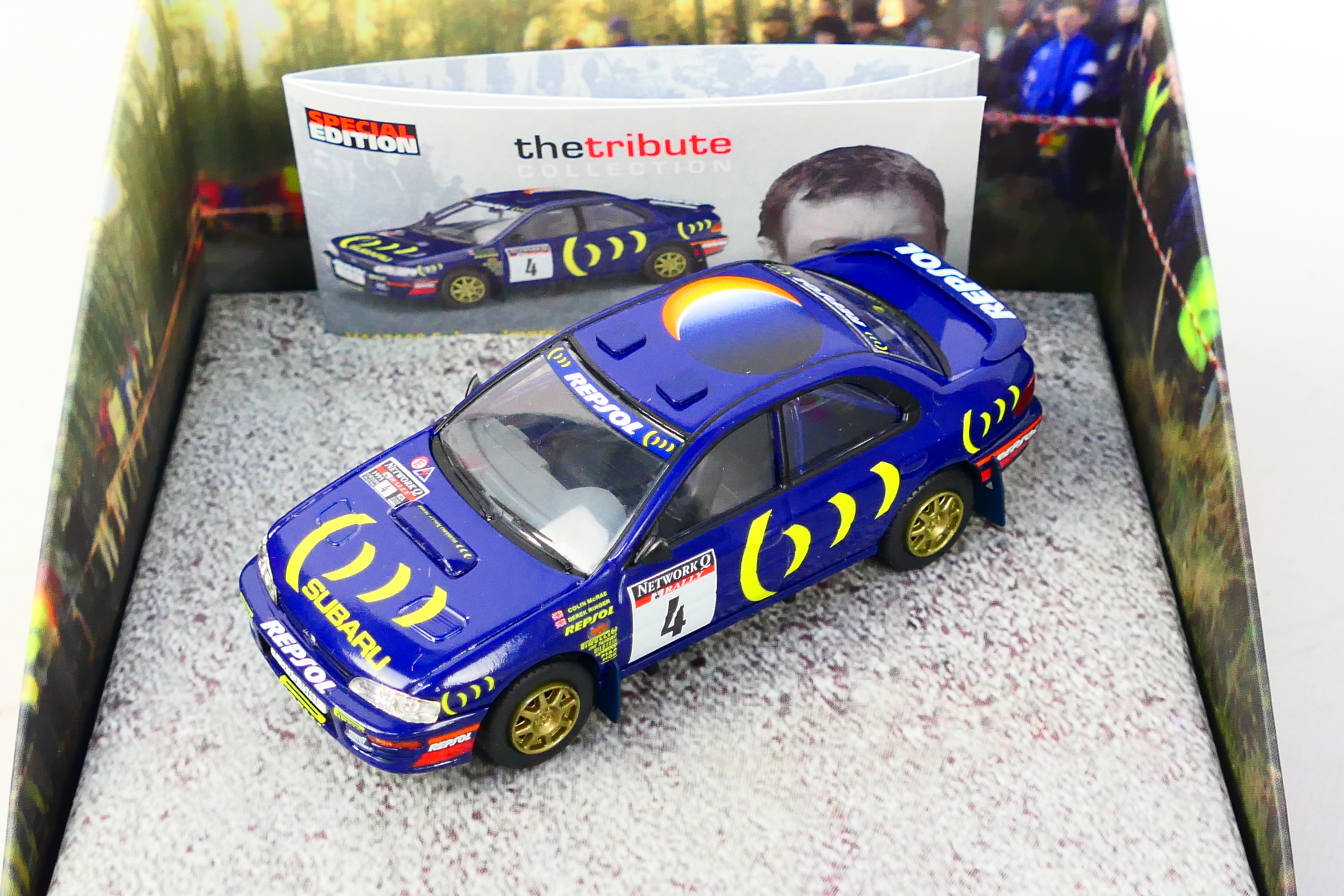 Corgi - A boxed Special Edition 'Colin McRae Motorsport - The Tribute Collection' VA12100 Subaru - Bild 3 aus 4