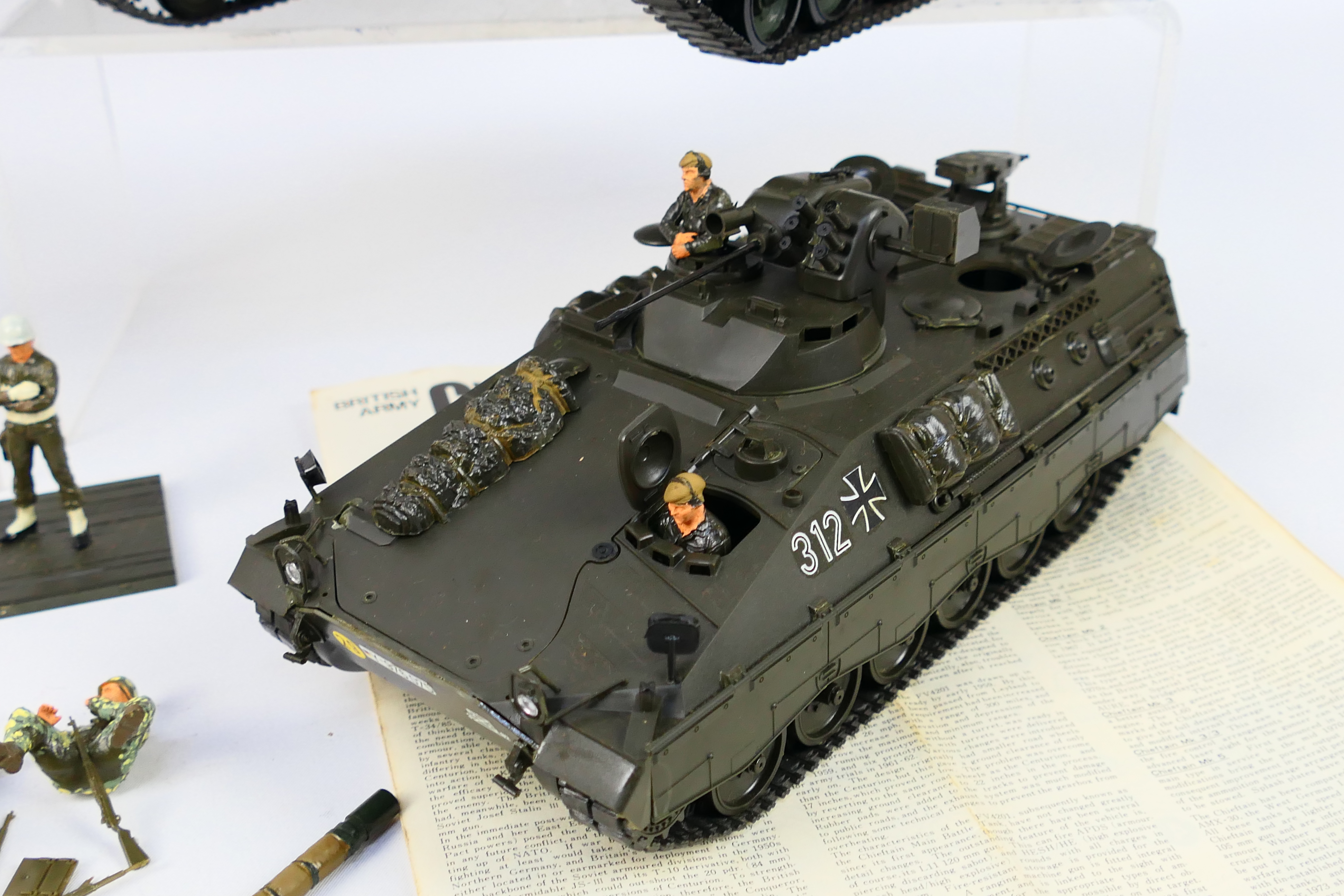 Tamiya - A collection of built Tamiya military vehicle kits in 1/35 scale including a Chieftain Mk5, - Image 4 of 5
