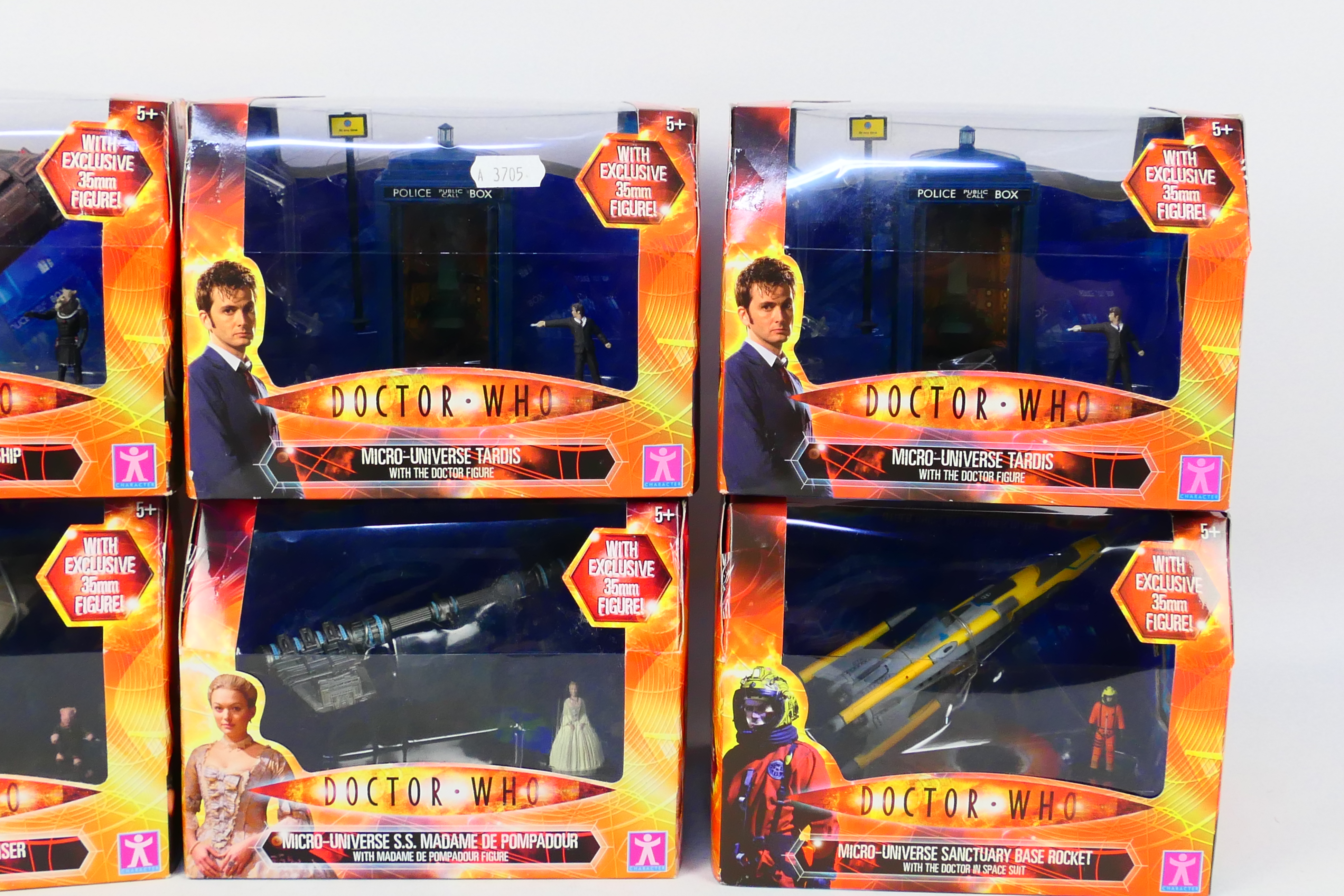 Character Options - Doctor Who - A collection of six Doctor Who Micro-Universe sets to include - Image 3 of 3