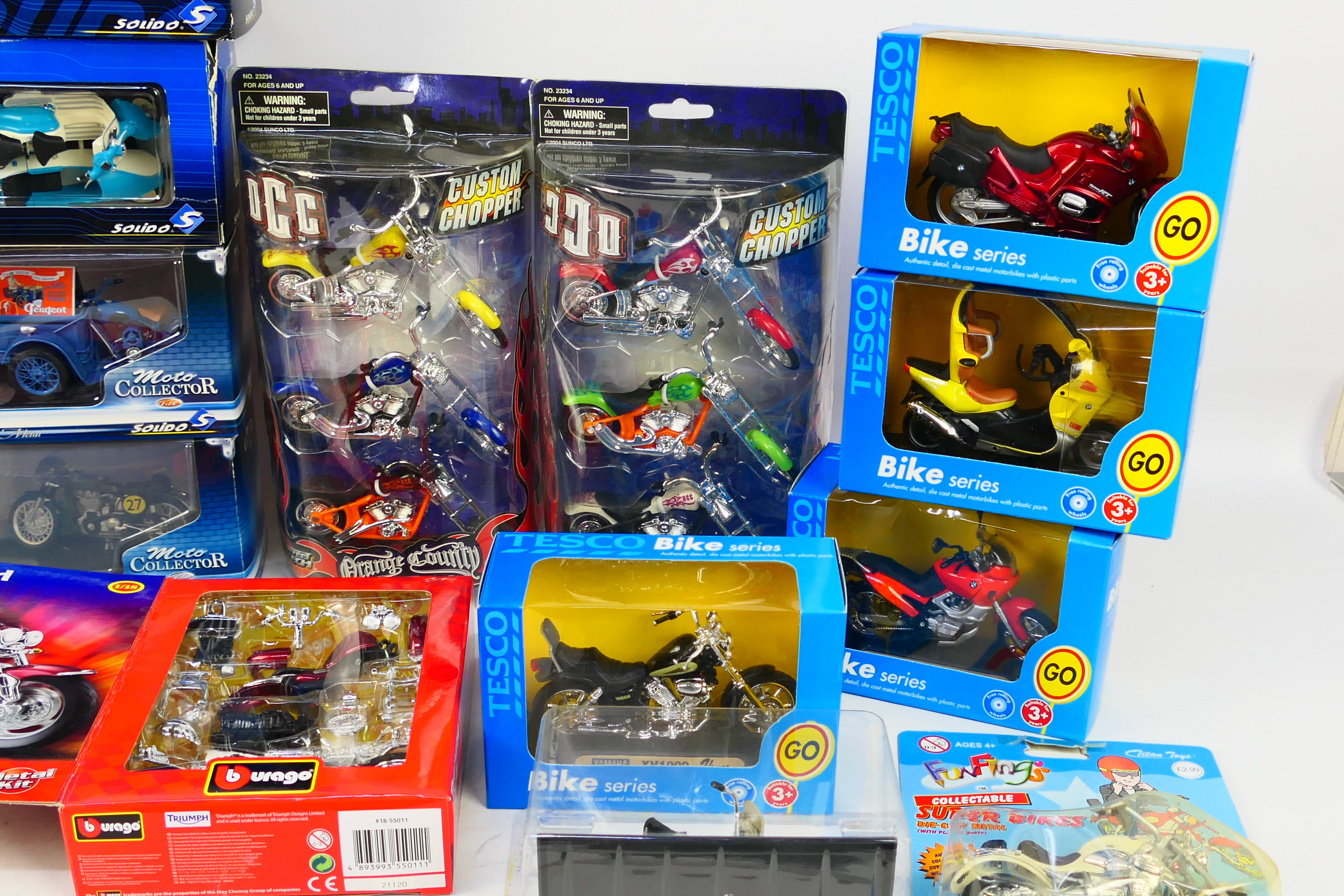 Solido - Tesco - Other - A collection of 19 boxed / carded diecast model motorcycles in various - Image 3 of 5