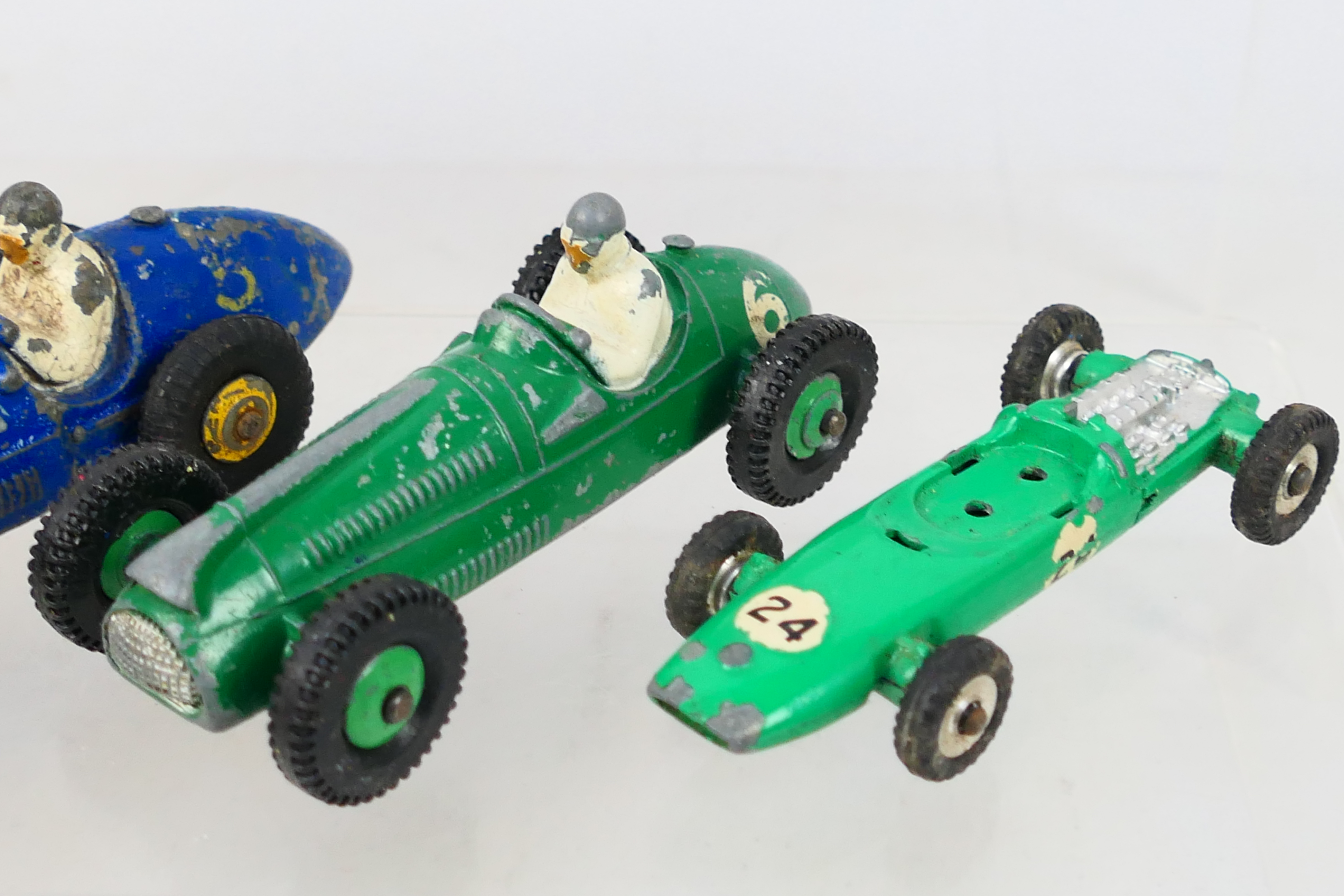 Dinky Toys - 8 playworn diecast model racing cars from Dinky. - Image 5 of 5