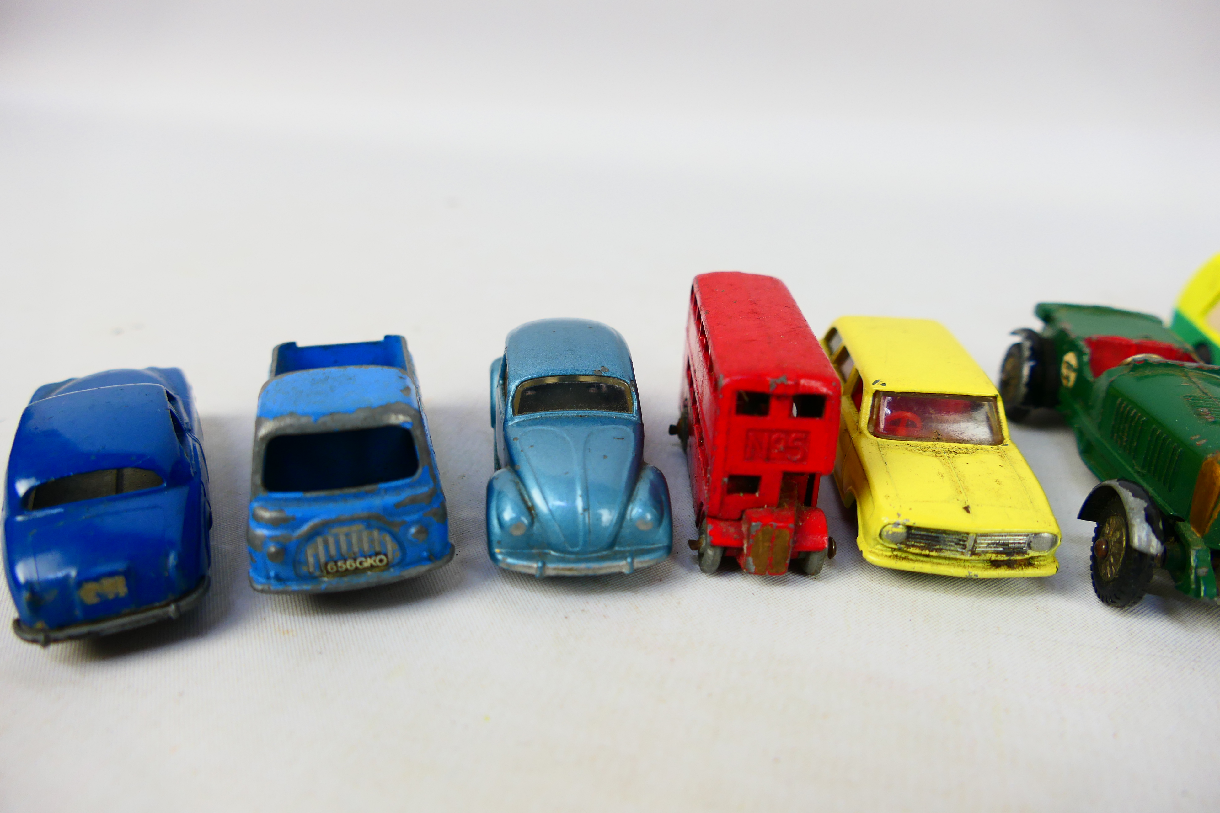 Matchbox - An unboxed collection of Matchbox diecast model vehicles mainly Regular Wheels. - Bild 11 aus 11