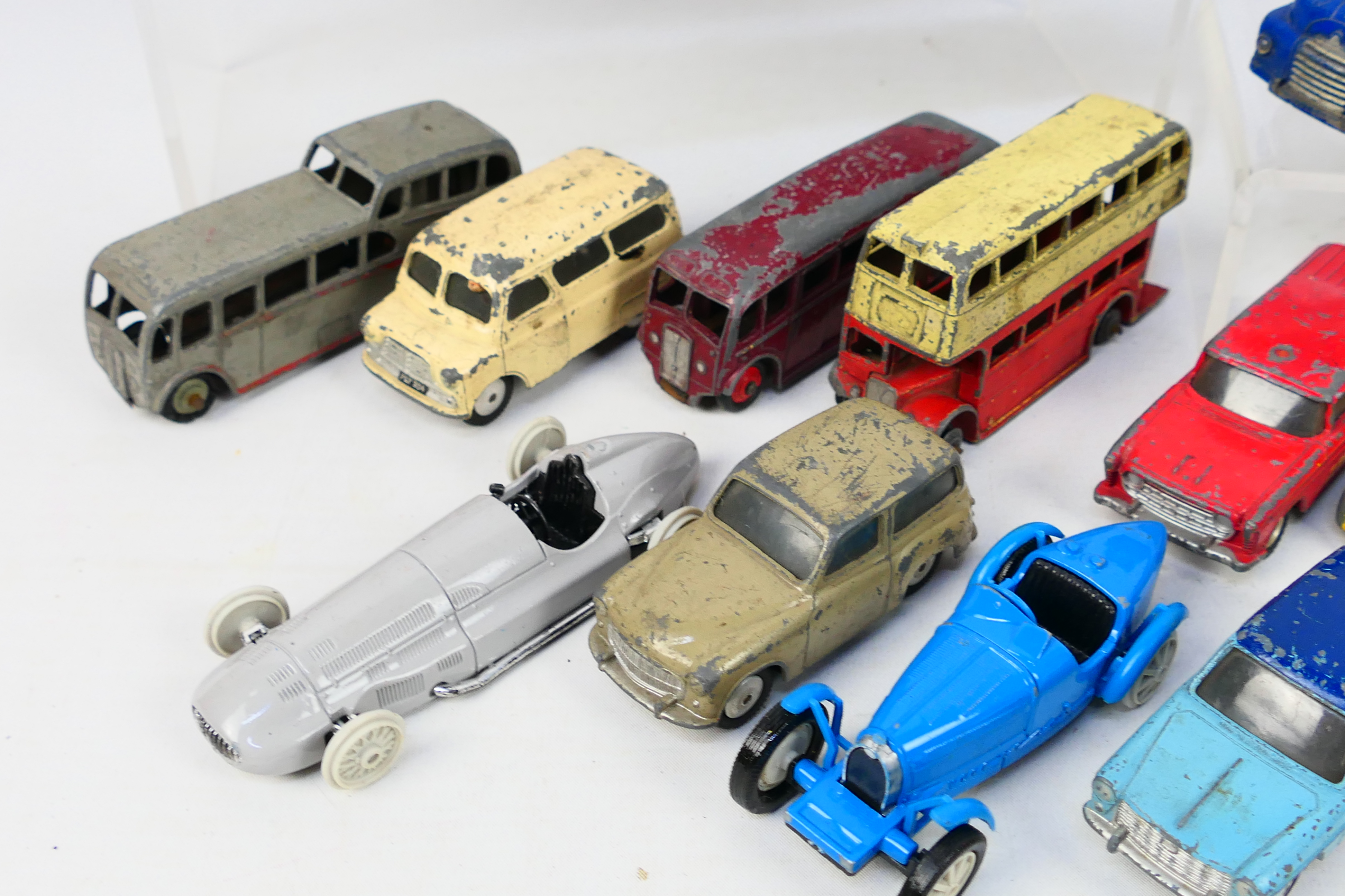 Dinky - Corgi - A group of vehicles including Dodge Royal # 191, Big Bedford # 522, - Image 4 of 7