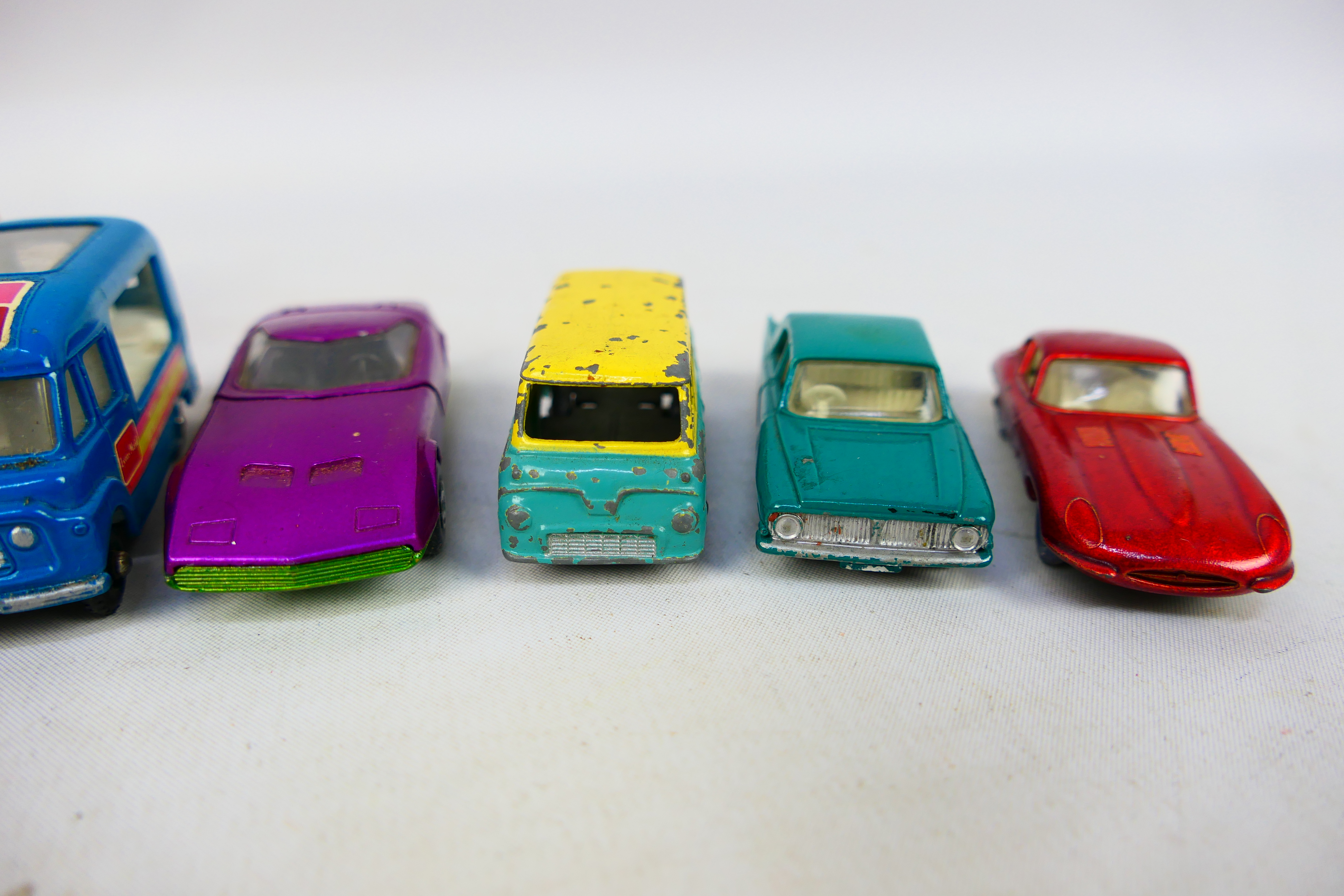 Matchbox - An unboxed collection of Matchbox diecast model vehicles mainly Regular Wheels. - Image 9 of 11