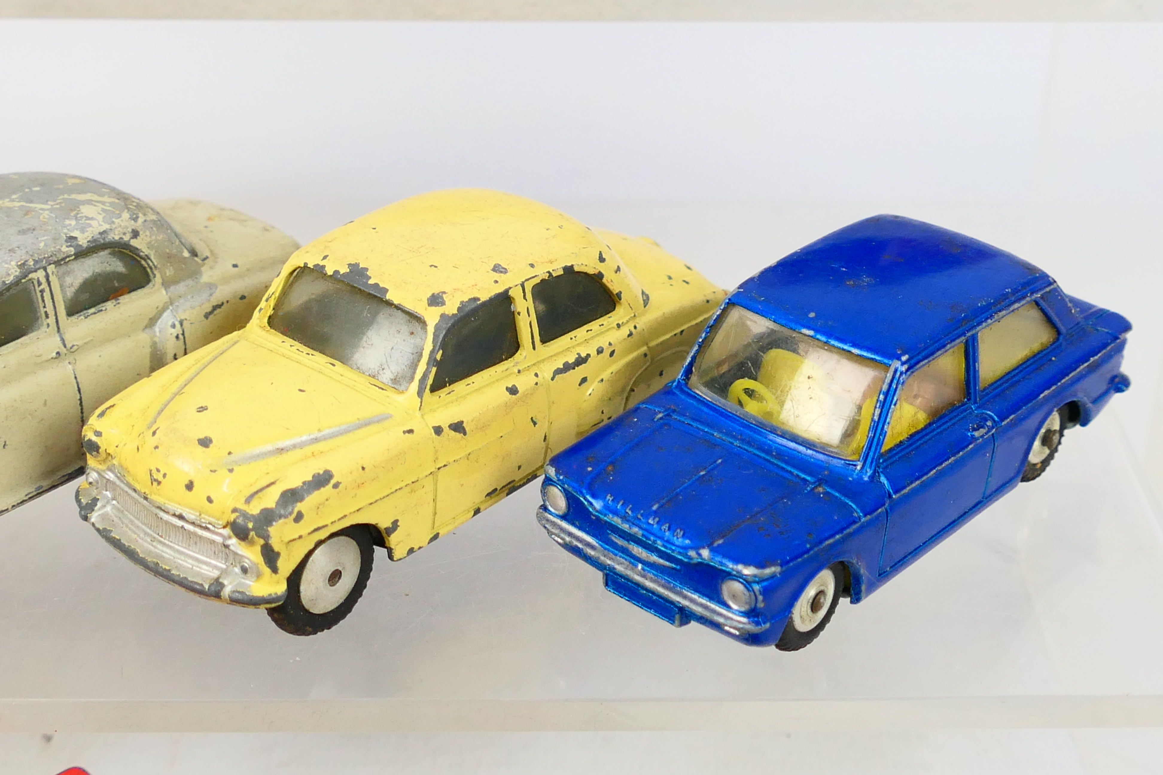 Dinky Toys - Corgi Toys - 10 unboxed playworn diecast model vehicles. - Image 5 of 6