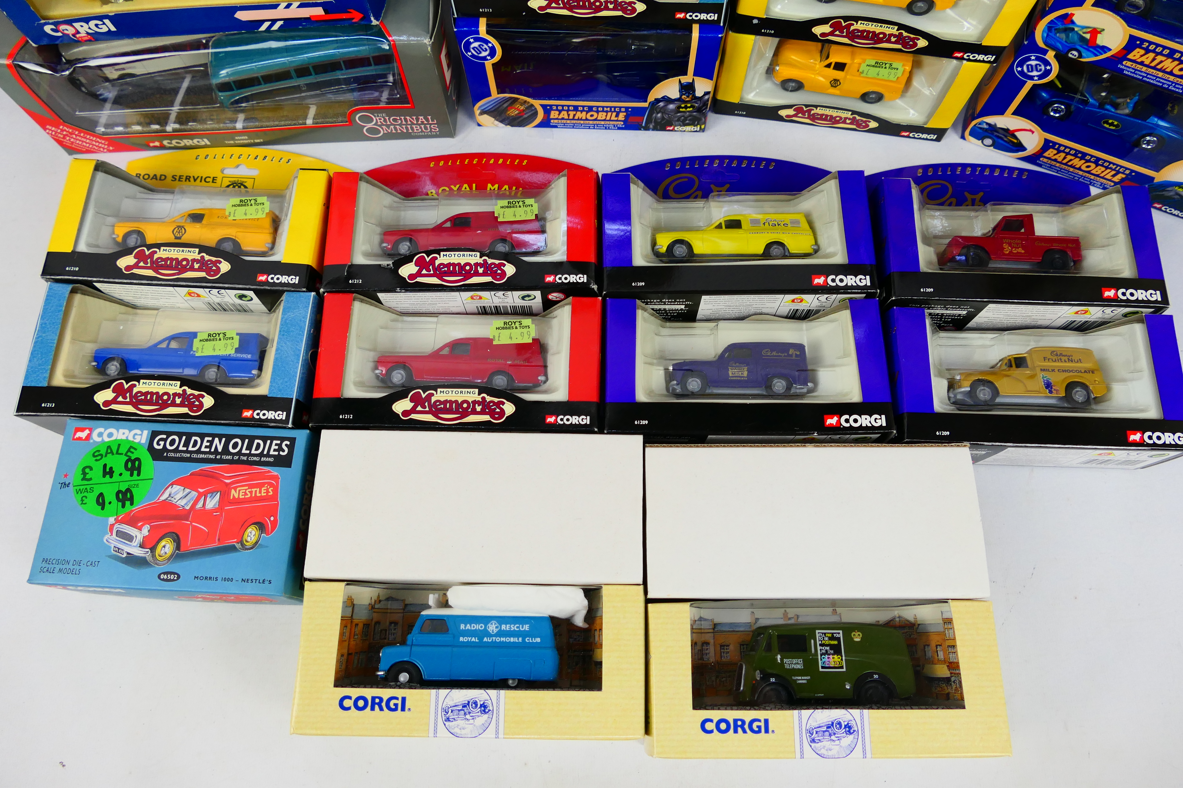 Corgi - 26 boxed diecast model vehicles in various scales from several Corgi ranges. - Image 3 of 3