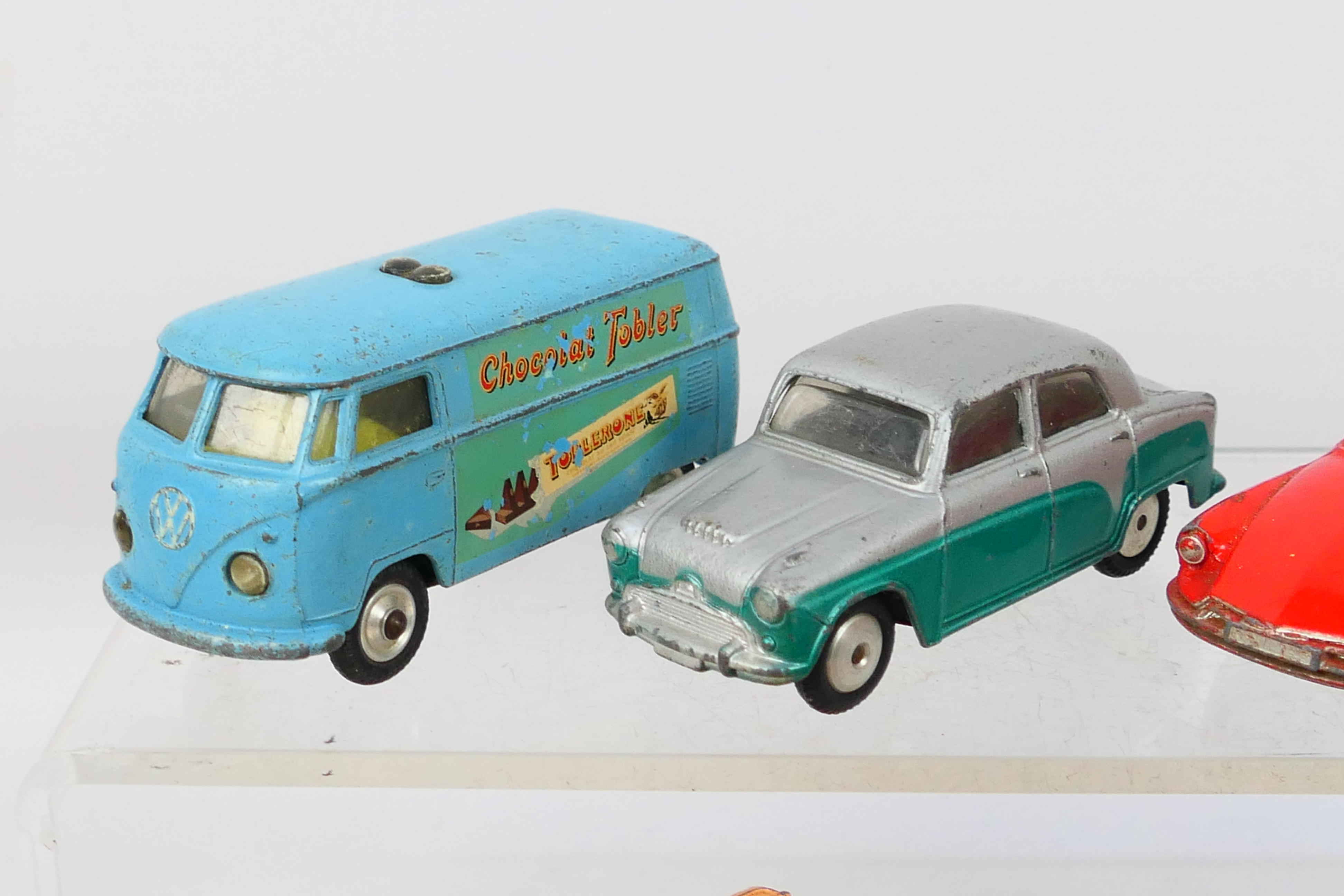Dinky Toys - Corgi Toys - Other - An unboxed collection of 10 playworn diecast and plastic model - Image 2 of 7