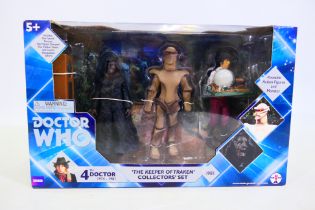 Character Options - Doctor Who - The Keeper of Traken Collector Set (#03926) containing action