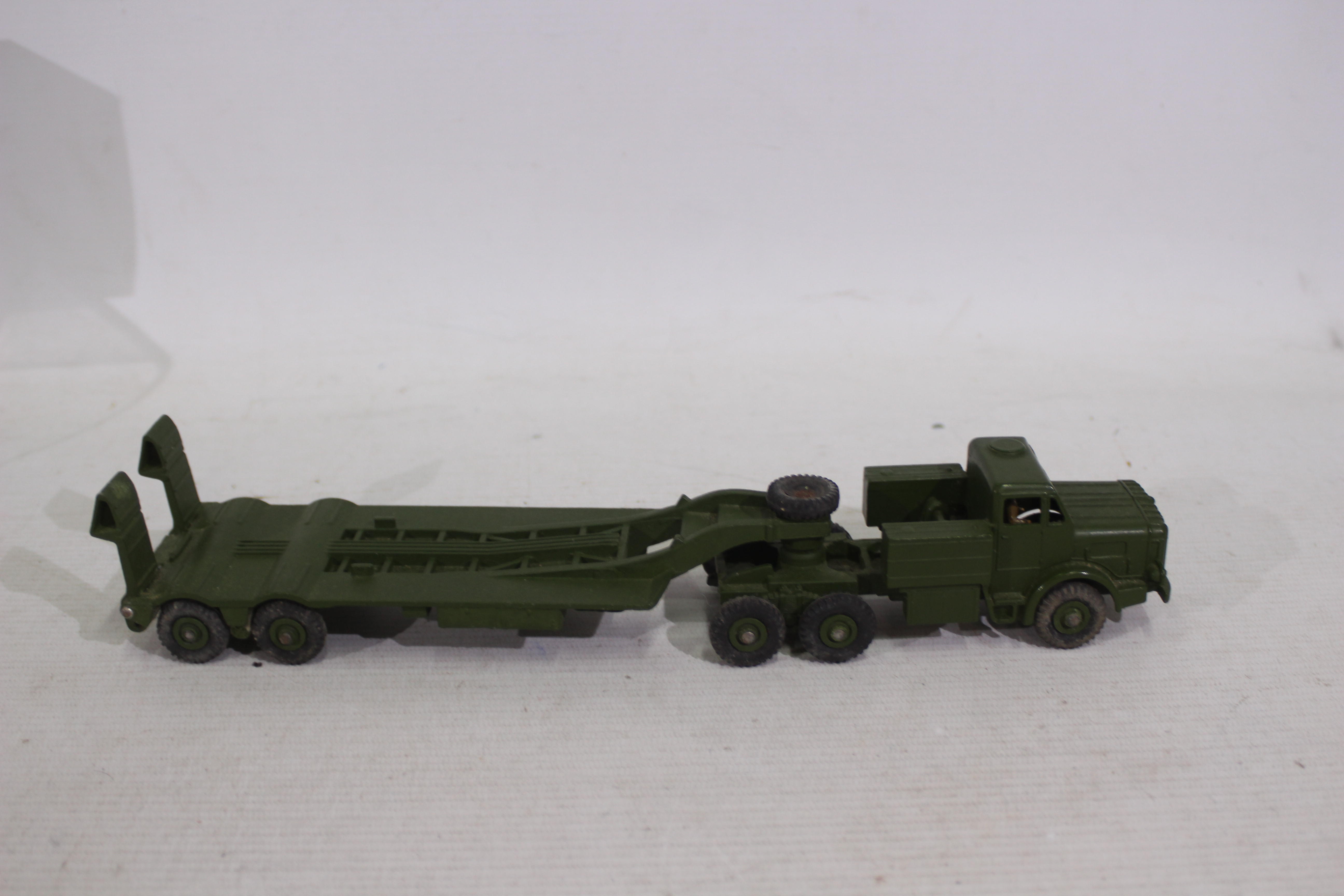 Dinky - 4 x boxed vehicles, Mighty Antar Tank Transporter # 660, Centurion Tank # 651, - Image 10 of 15