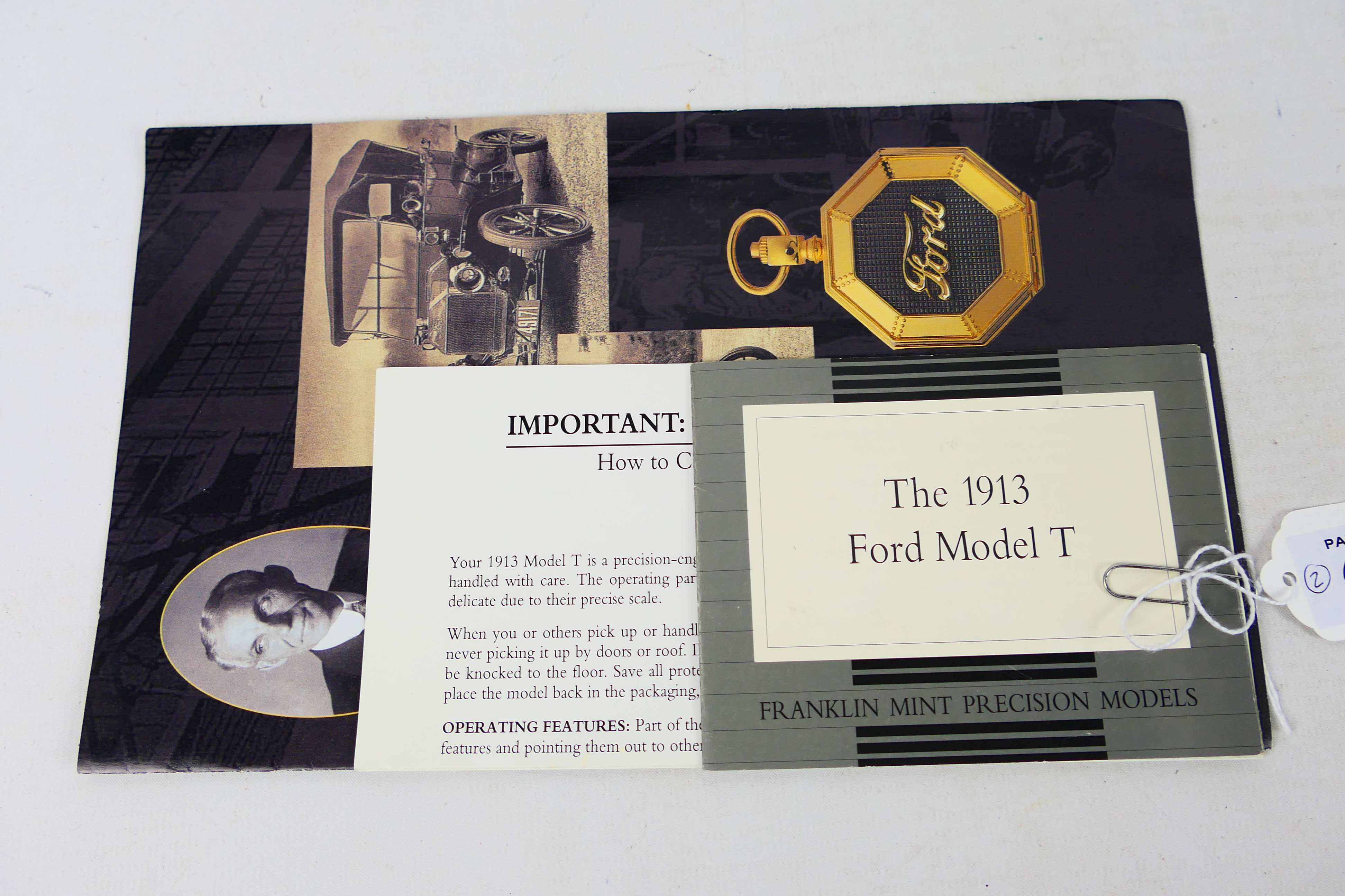 Franklin Mint - A 1:16 scale 1913 Ford Model T. - Image 8 of 9